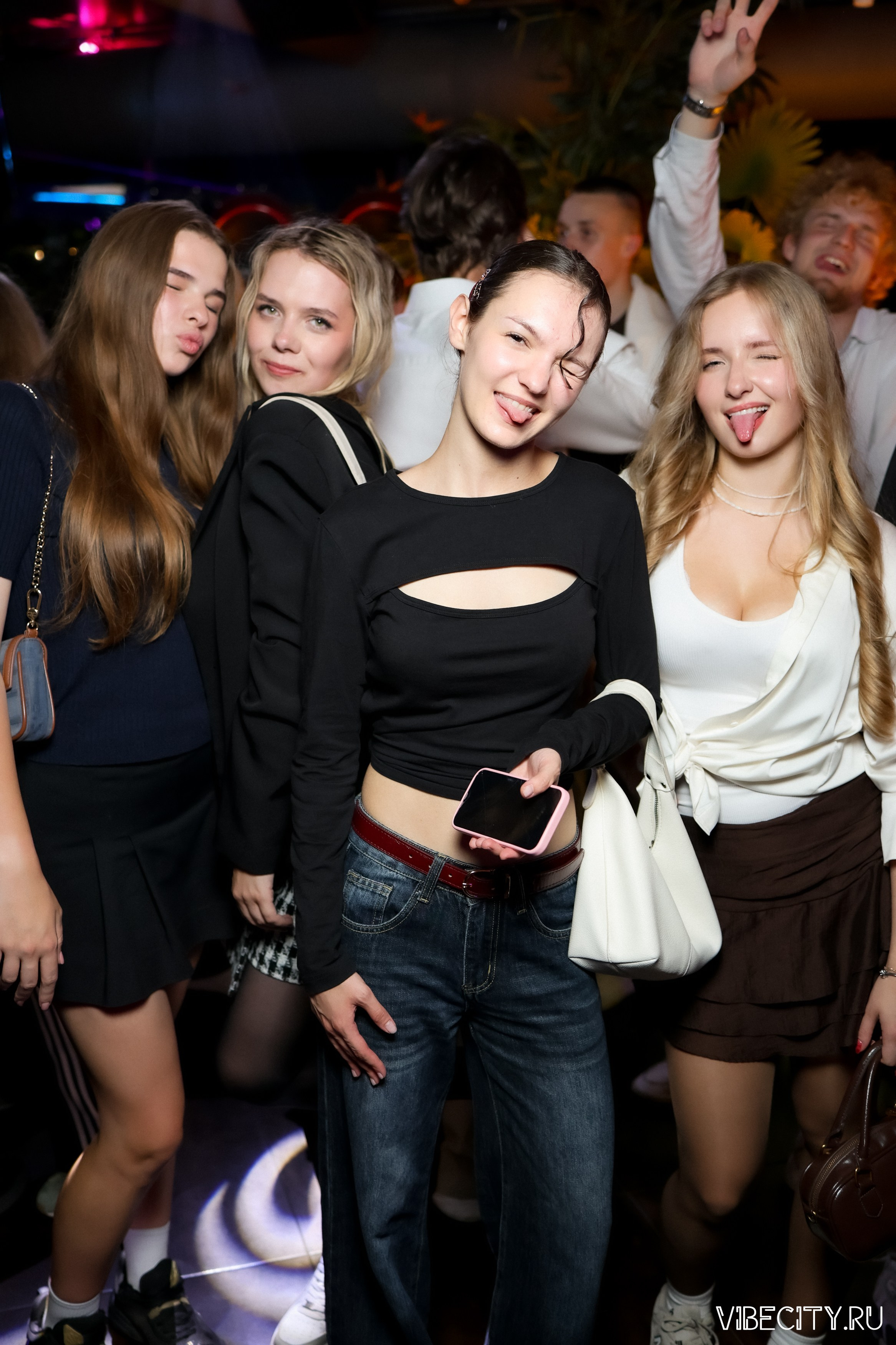 DOUBLE U. VIBECITY.RU Вайб Сити Ру Фоторепортажи Фотоотчеты Калининград