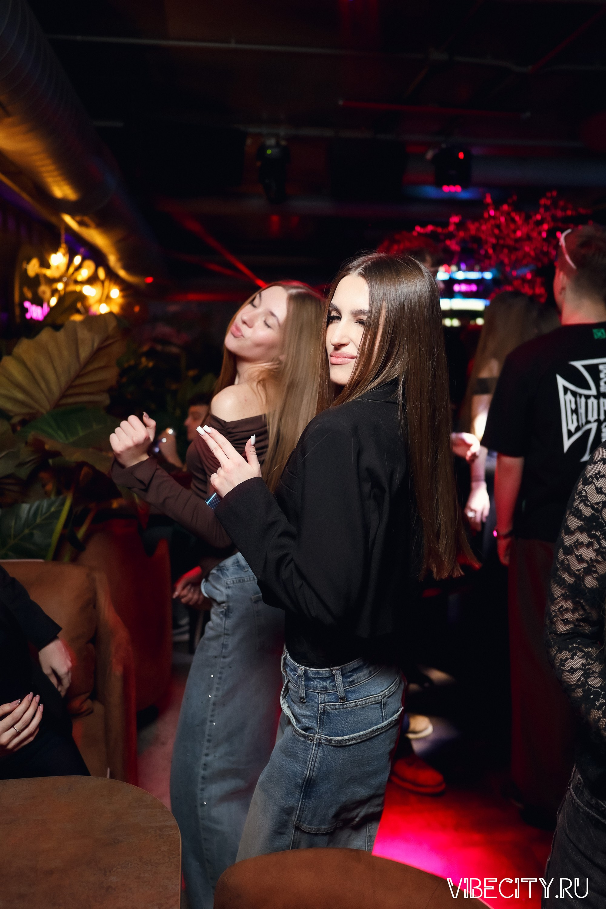 DOUBLE U. VIBECITY.RU Вайб Сити Ру Фоторепортажи Фотоотчеты Калининград