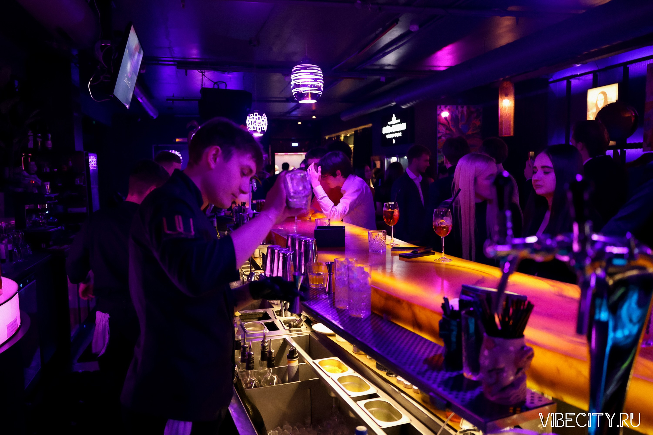 DOUBLE U. VIBECITY.RU Вайб Сити Ру Фоторепортажи Фотоотчеты Калининград