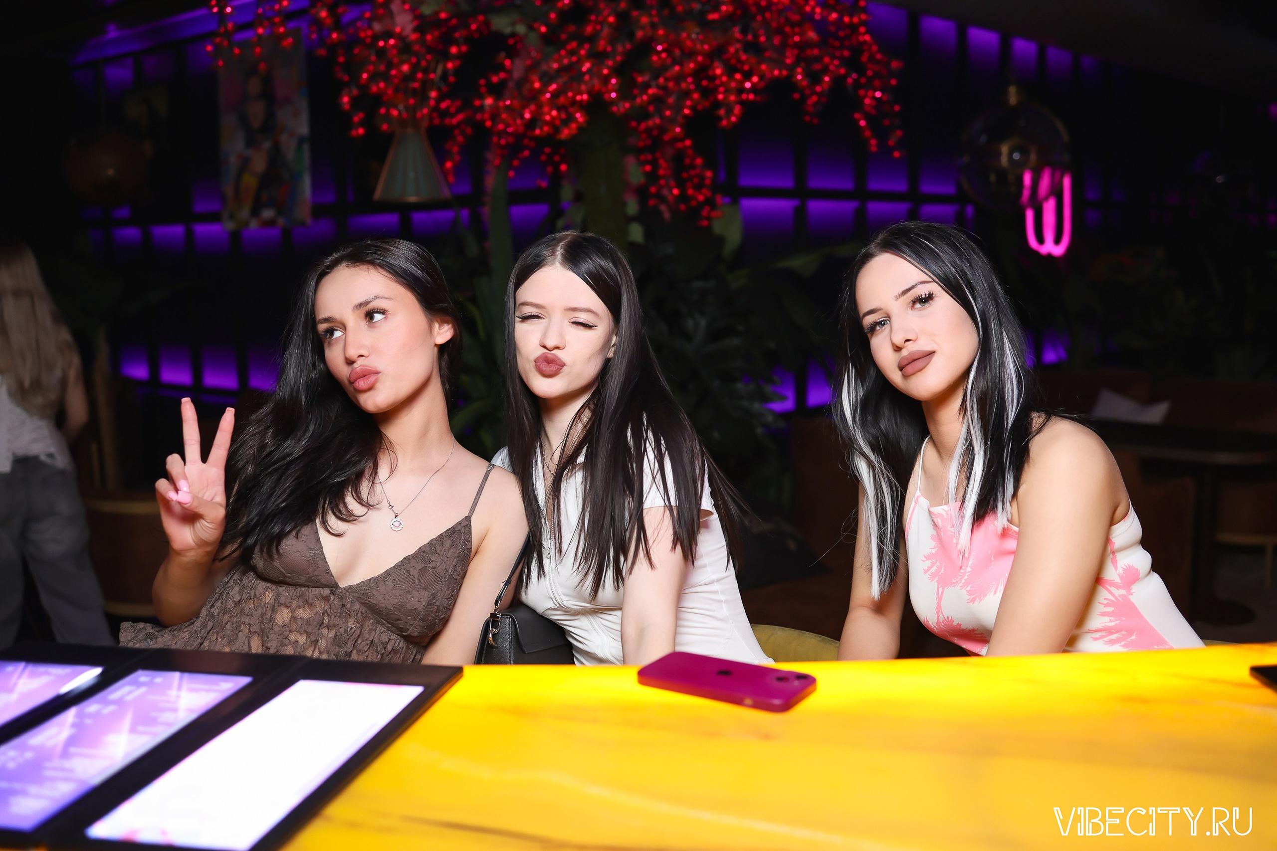 DOUBLE U. VIBECITY.RU Вайб Сити Ру Фоторепортажи Фотоотчеты Калининград