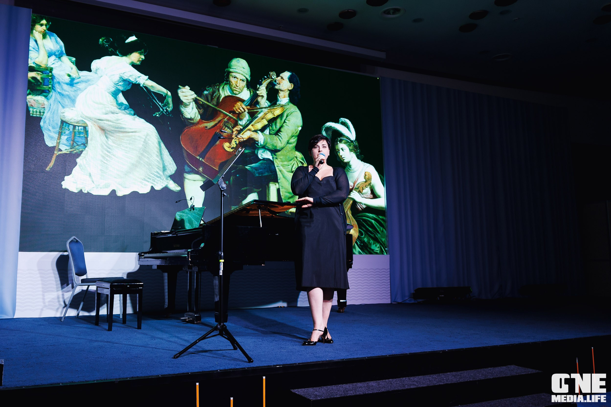 Фоторепортаж из Янтарь Холла. One Media Life: фоторепортажи, фотоотчеты с мероприятий и заведений