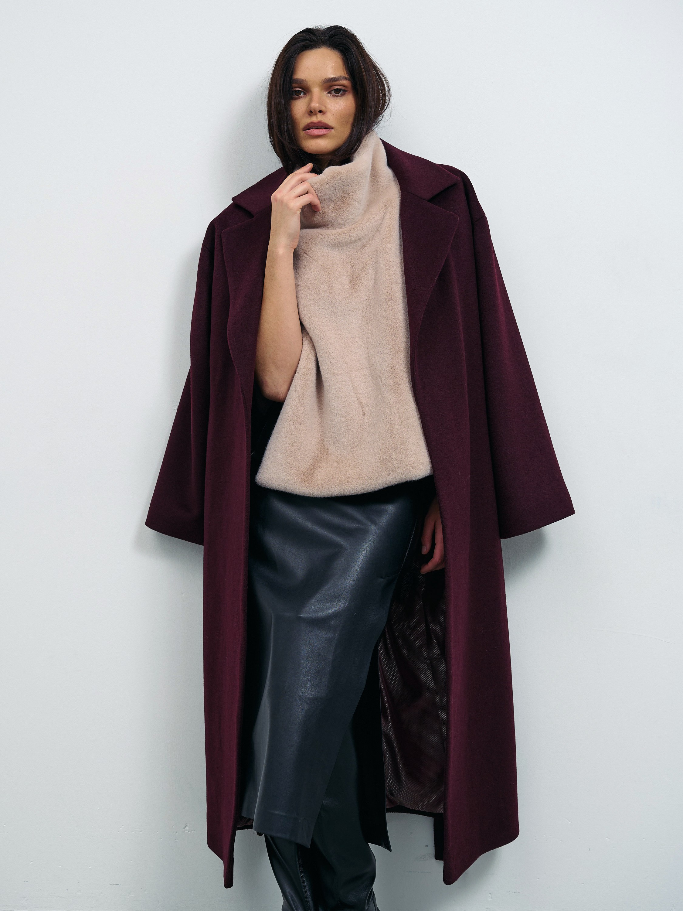 Лукбук для бренда Sheily. Фотограф для брендов в Москве Ксения Чупрунова