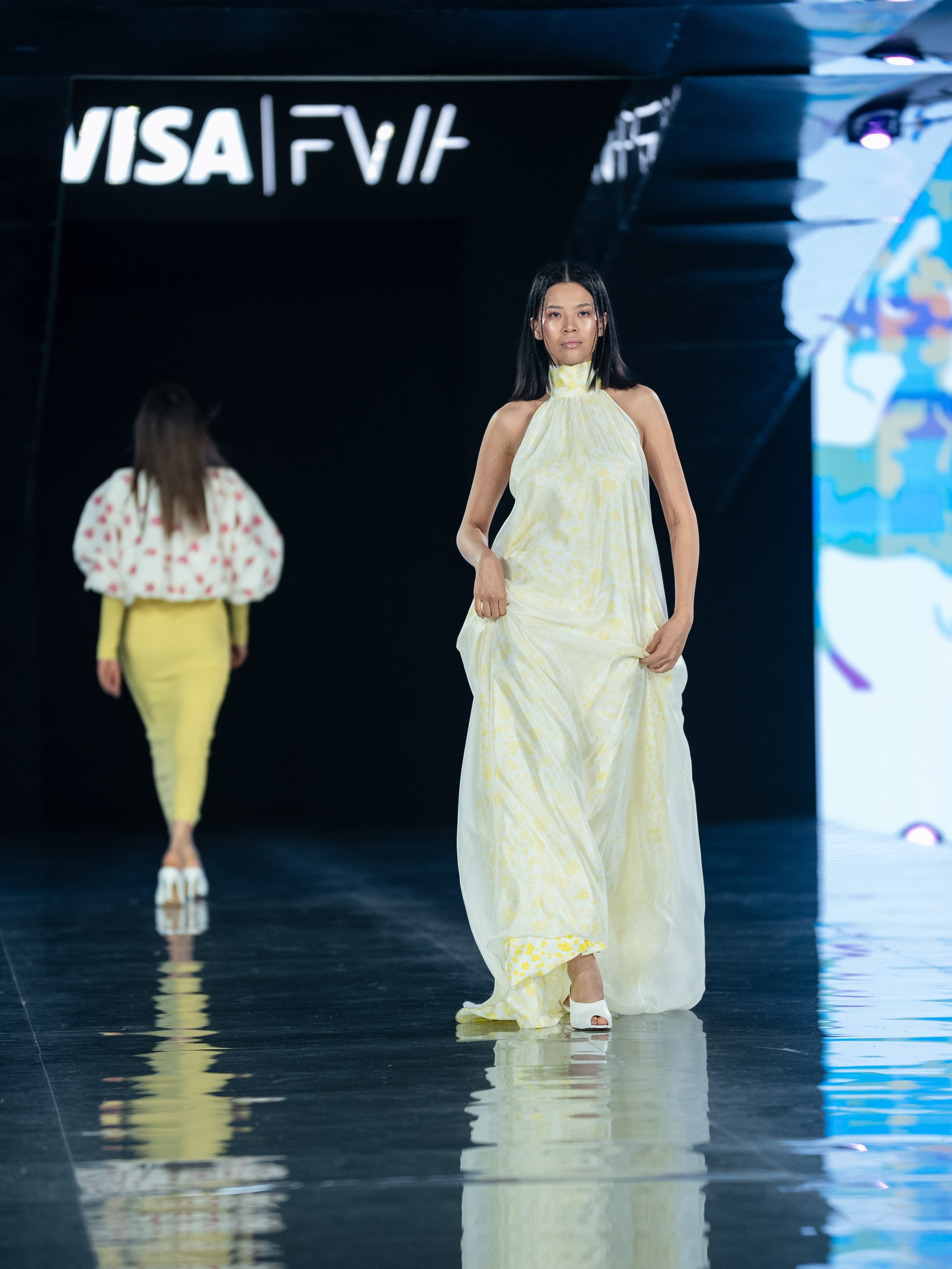 Visa Fashion Week Studio 4353. Сайт Алматинского НЮ АРТ, будуар и фэшн фотографа Дениса Карпенко