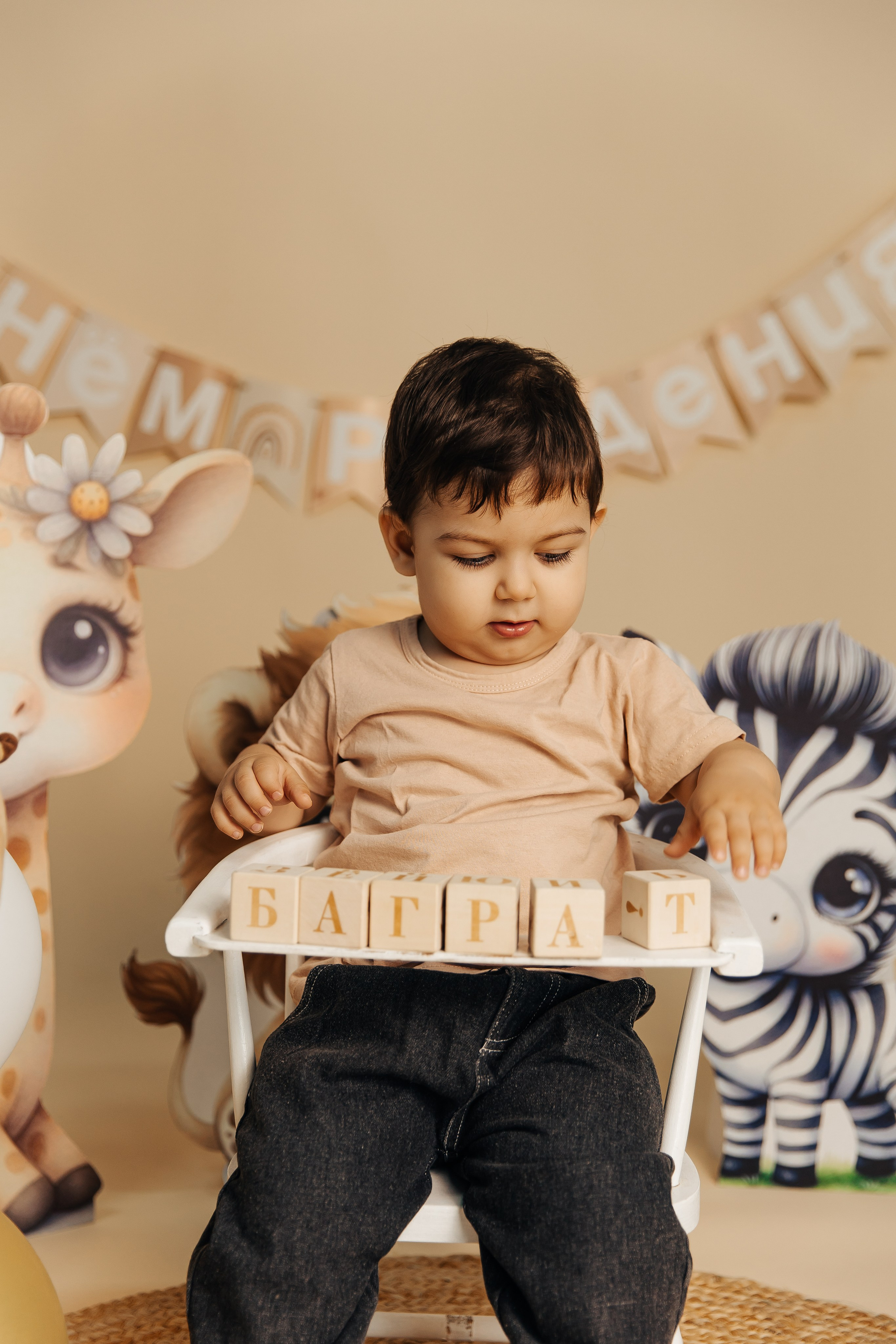 Детское день рождение в фотостудии. Свадебный фотограф Кропоткин Краснодар