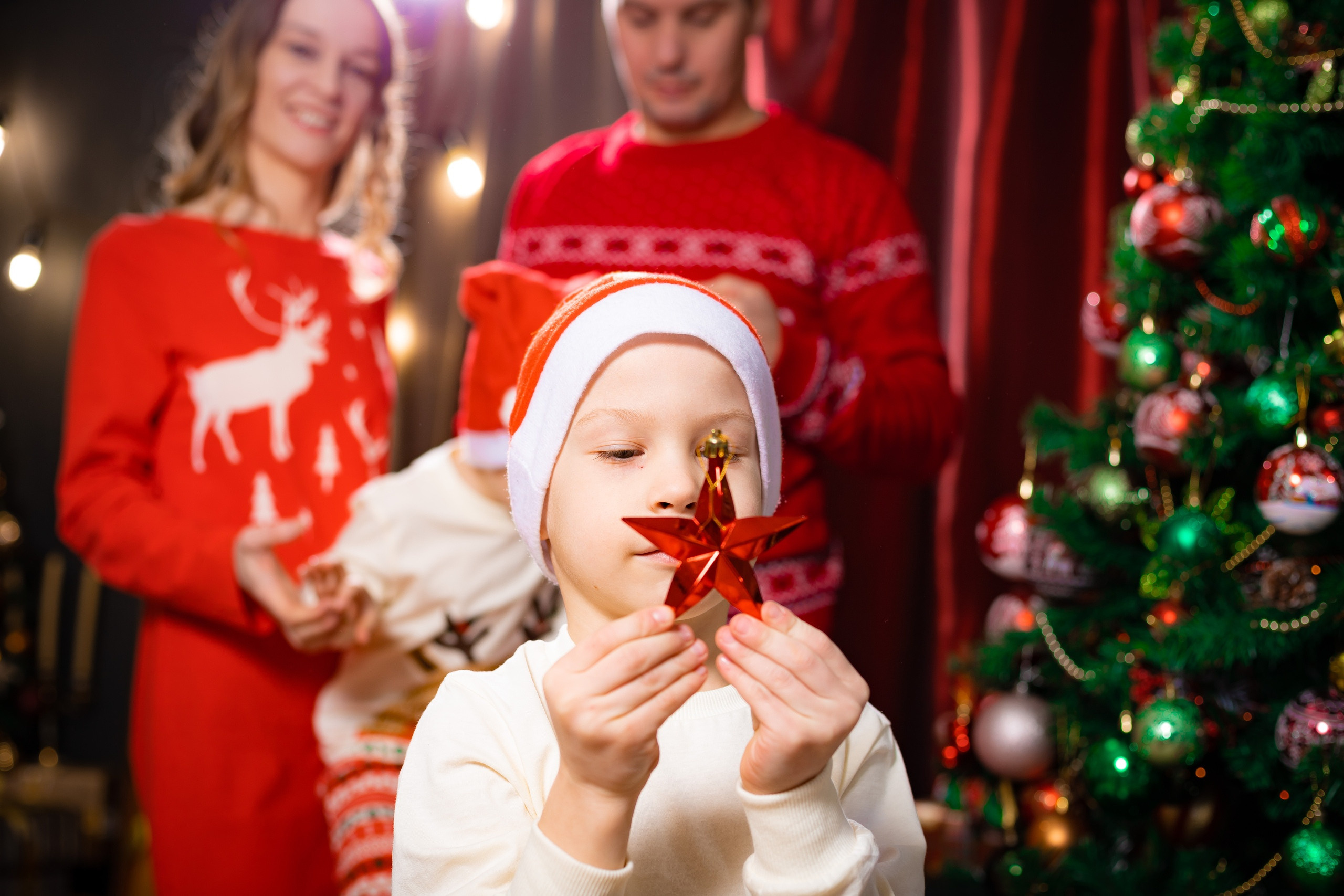 © Фотостудия "Олеся". Все права защищены. "Любое использование или копирование материалов или элементов дизайна сайта допускается только с разрешения правообладателя и со ссылкой на источник".