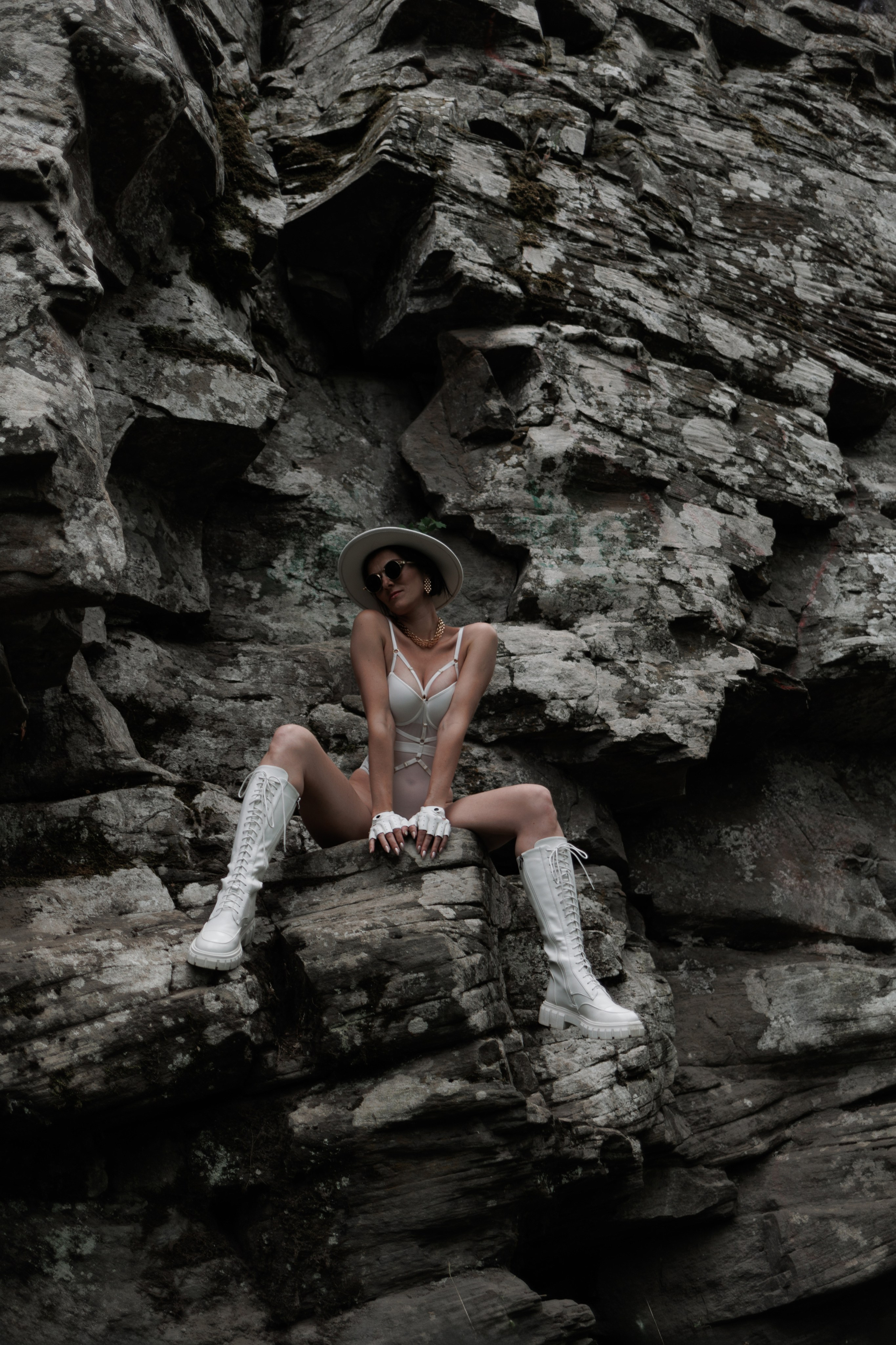 Скалы. Анна Демидец — маркетолог и фотограф в Новошахтинске, Шахтах и Ростове-на-Дону и онлайн по РФ