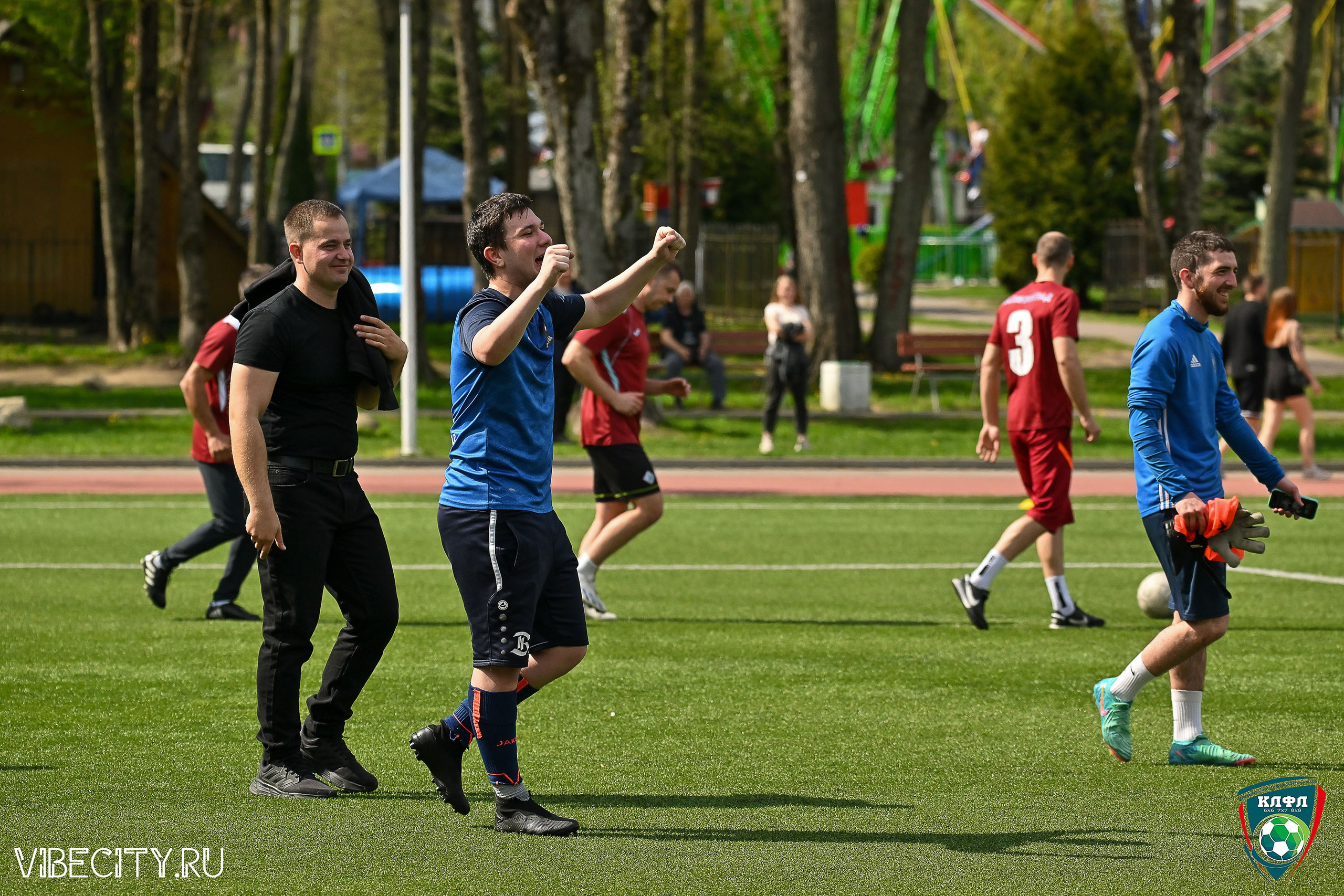 XX ЧЕМПИОНАТ КАЛИНИНГРАДСКОЙ ЛФЛ КАНЦМАРКЕТ39 сезона 2024–2025 гг. VIBECITY.RU Вайб Сити Ру Фоторепортажи Фотоотчеты Калининград