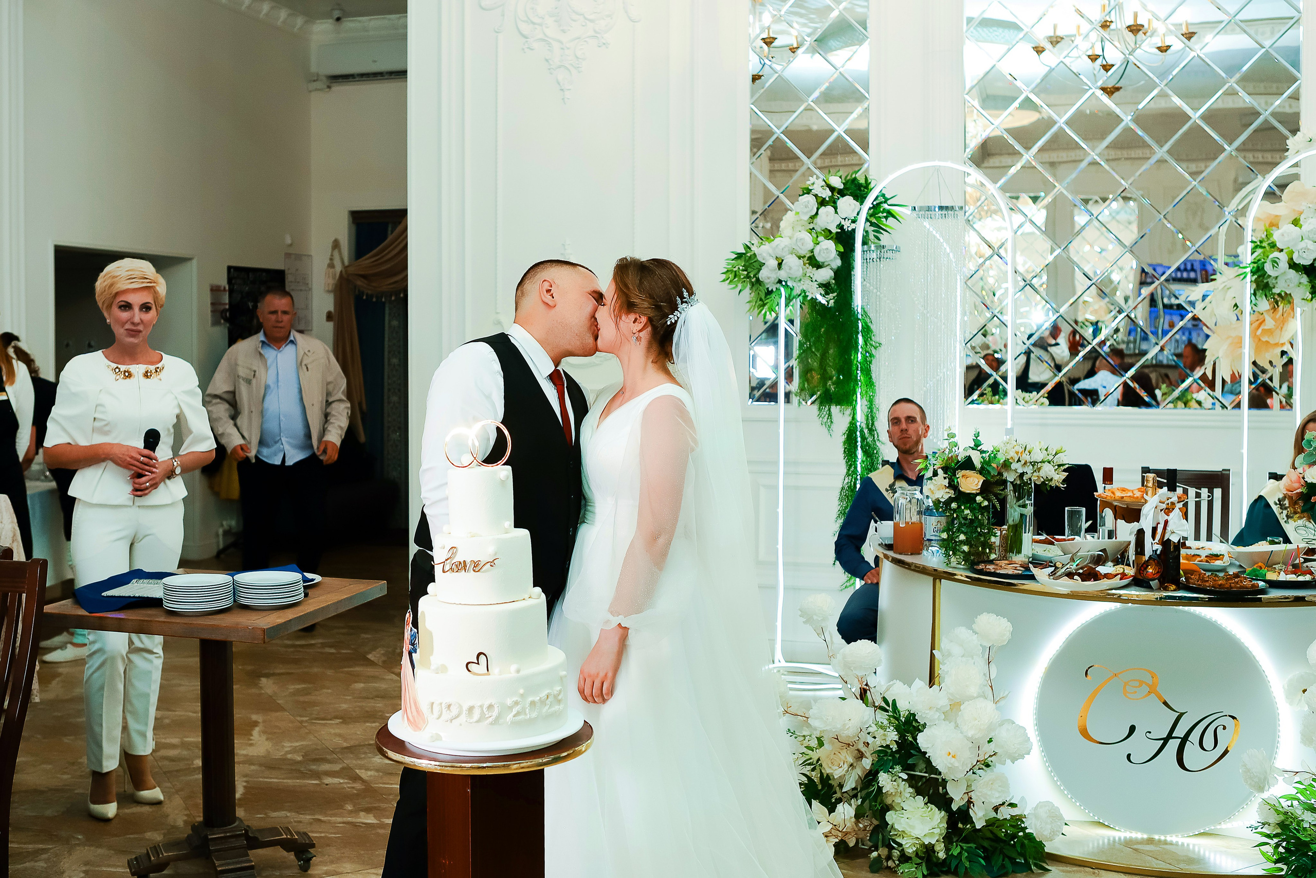 Юлия и Сергей. Свадебный фотограф Евгения Фролова г. Каменск-Шахтинский, Донецк, Ростов