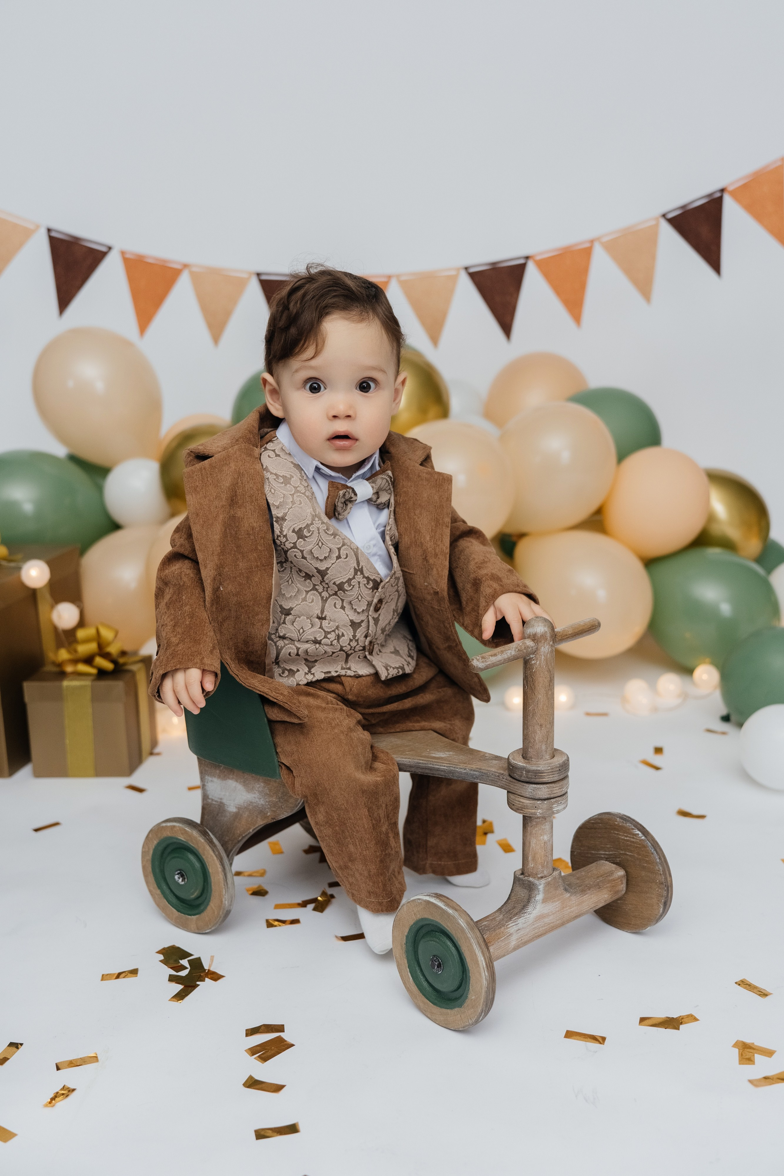 Детский гардероб. Лана Абрамян-Фотограф новорожденных и беременных в Новороссийске Анапе