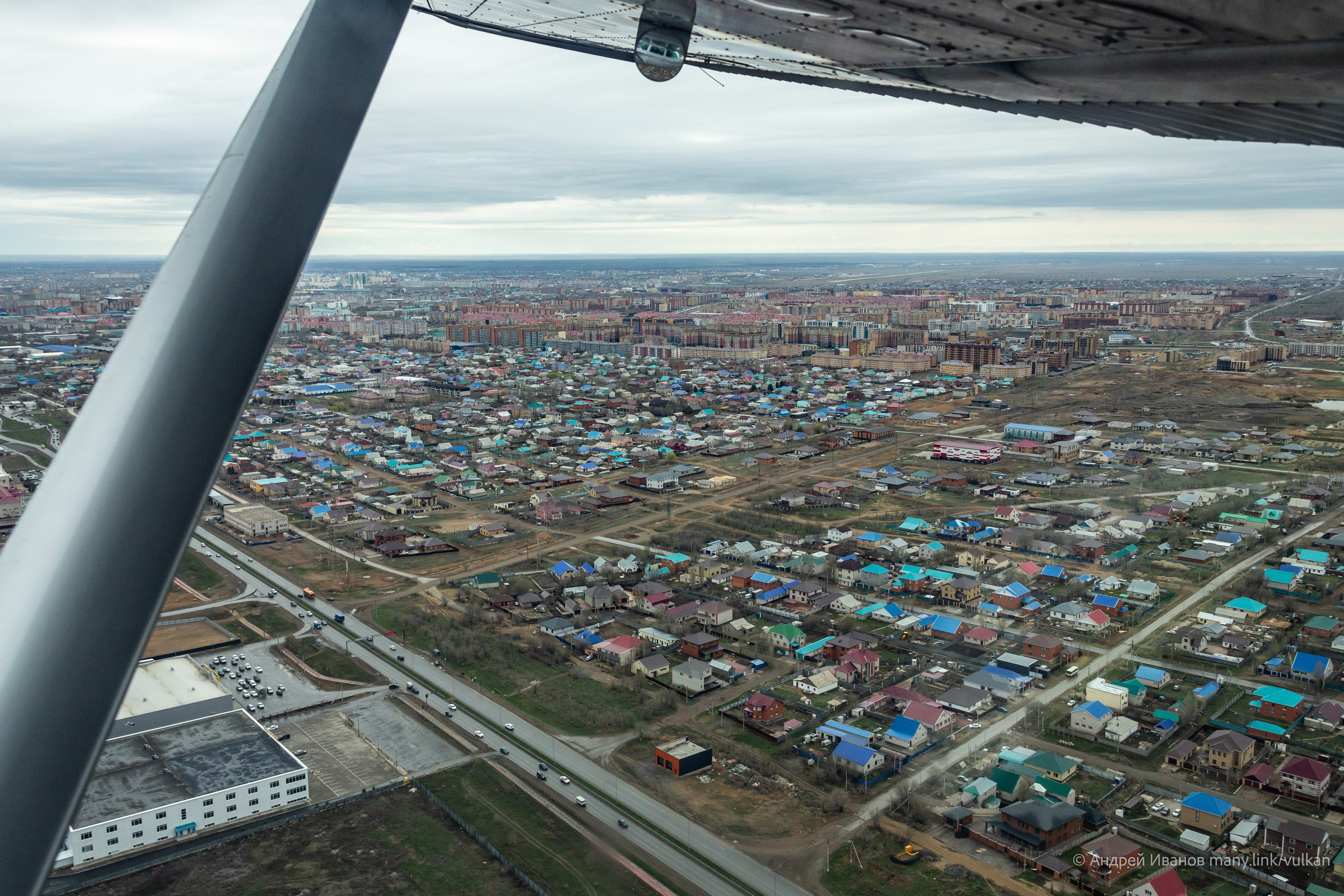 Перелёт на Байконур в 2026 г на самолётах АОН. Фотоальбом показывающий увлекательный мир авиации и мир медведей Андрея Иванова