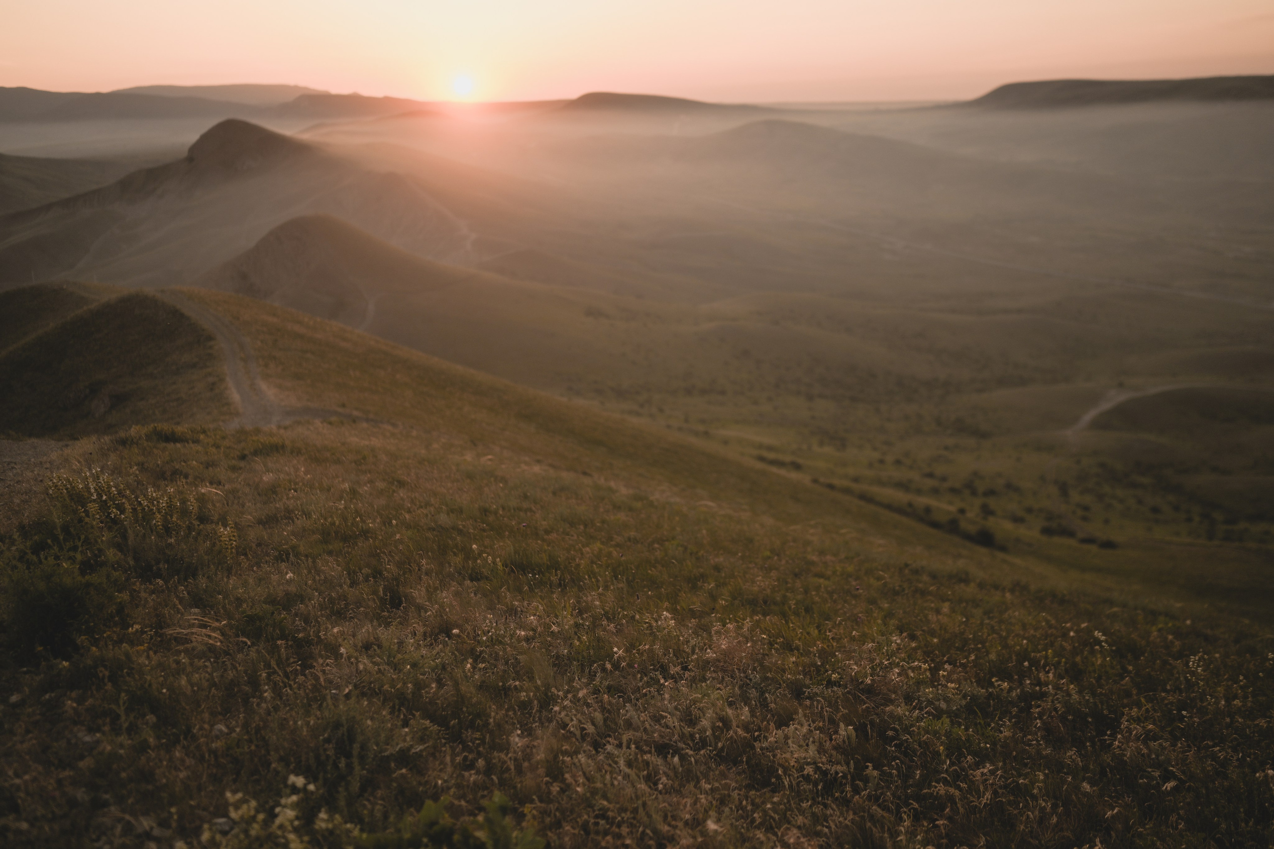 Love story фотосессия  ,фотосессии, фотография пары, фотосессия для пары Море , Крым , фотосессия лов стори , love story, идея для love story фотосессия горы , джан кутаран ,свадебный фотограф ,фотограф Крым ,фотосессия Крым  Свадебная фотосессия, позы для свадебной прогулки, жених и невеста, свадьба Фотосессия пары, love story, фотосессия в поле, летняя фотосессия, любить, идеи фотосессии пары