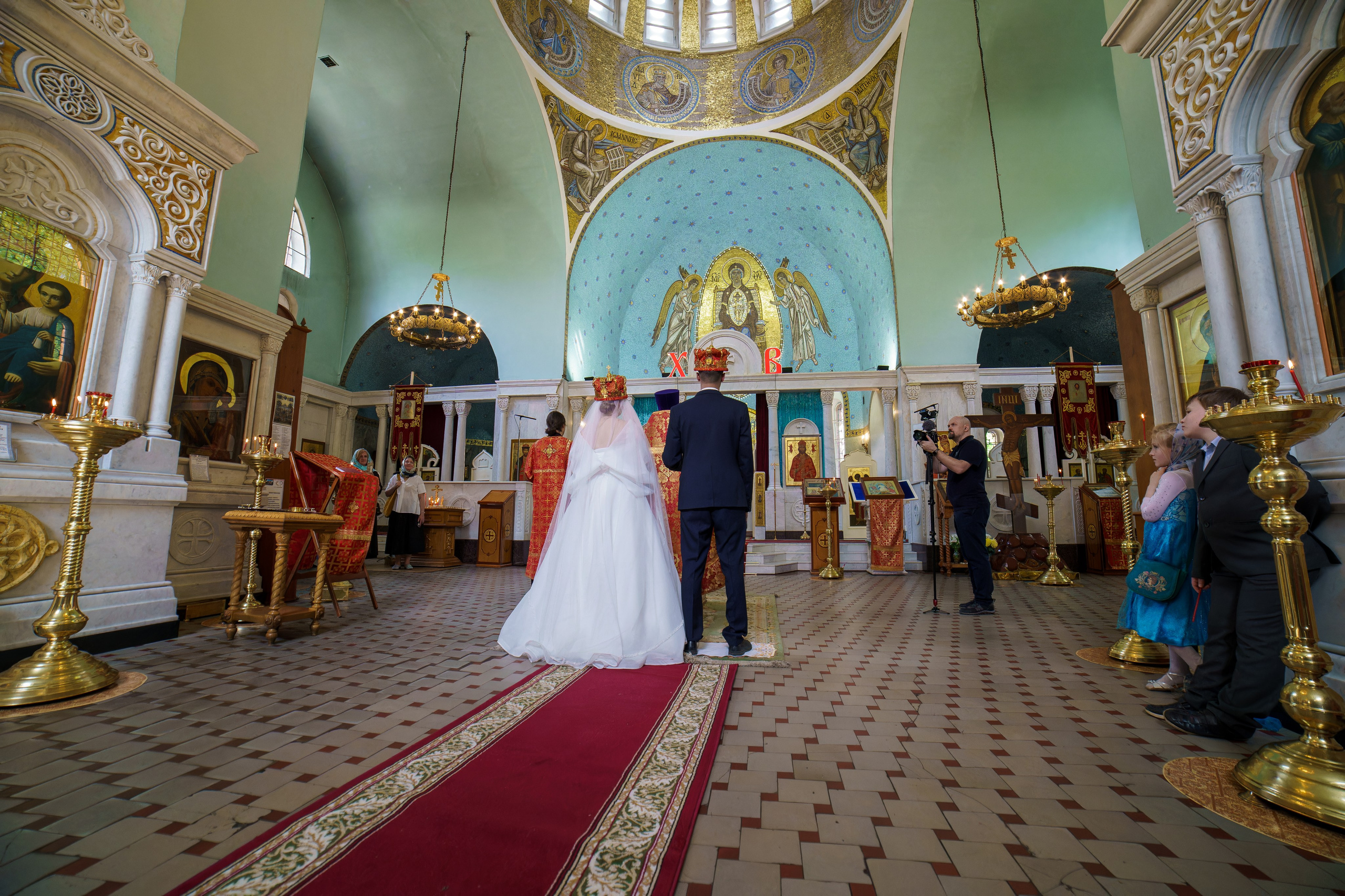 Альбом свадебная фотосъёмка, венчание, утро невесты, роспись, банкет. «Студия DRONAVT`s» — видеосъёмка и фотография г. Москва