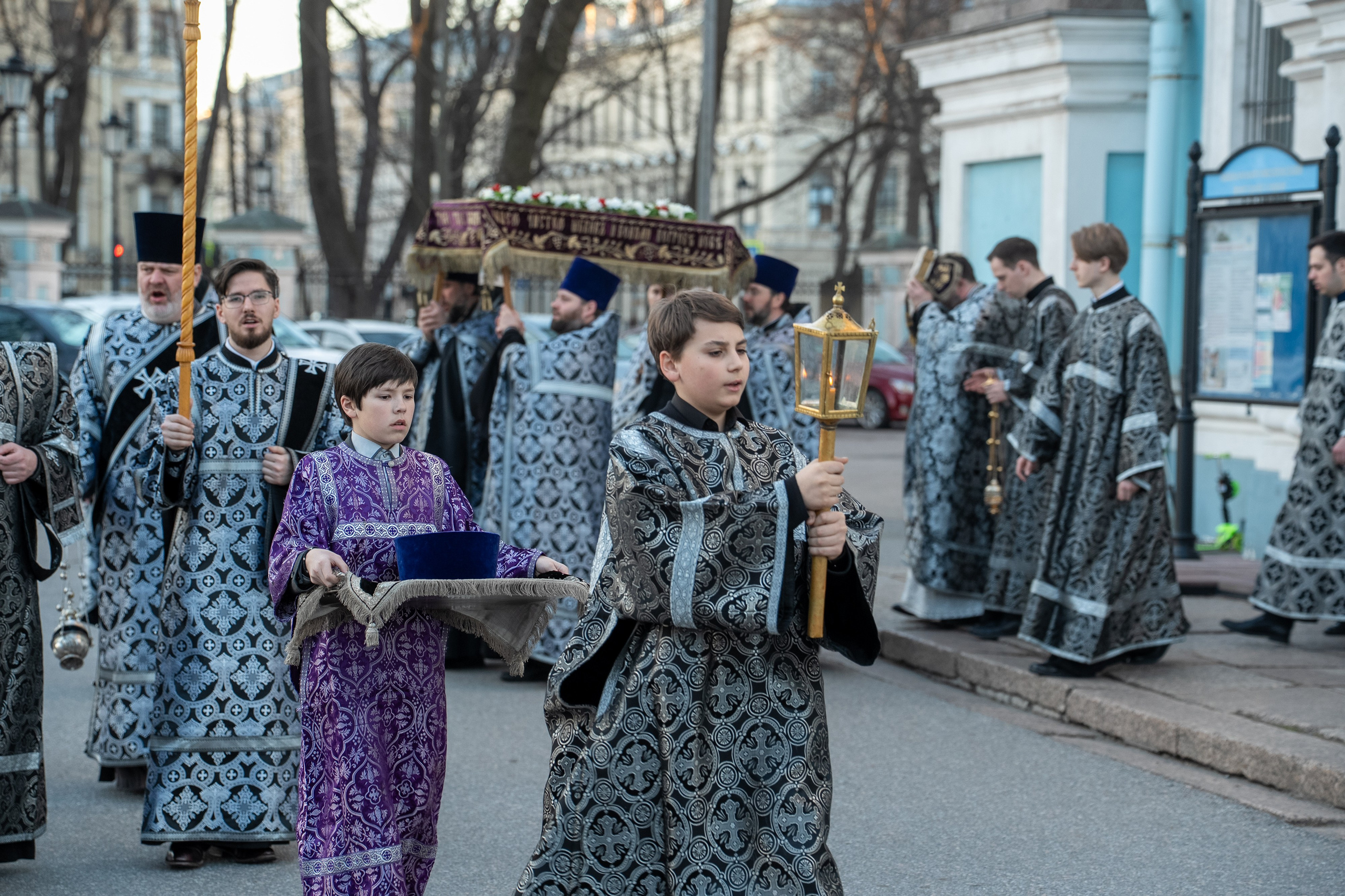 Великая пятница. Утреня с великим славословием. Чин погребения Спасителя. НИКОЛО-БОГОЯВЛЕНСКИЙ МОРСКОЙ СОБОР