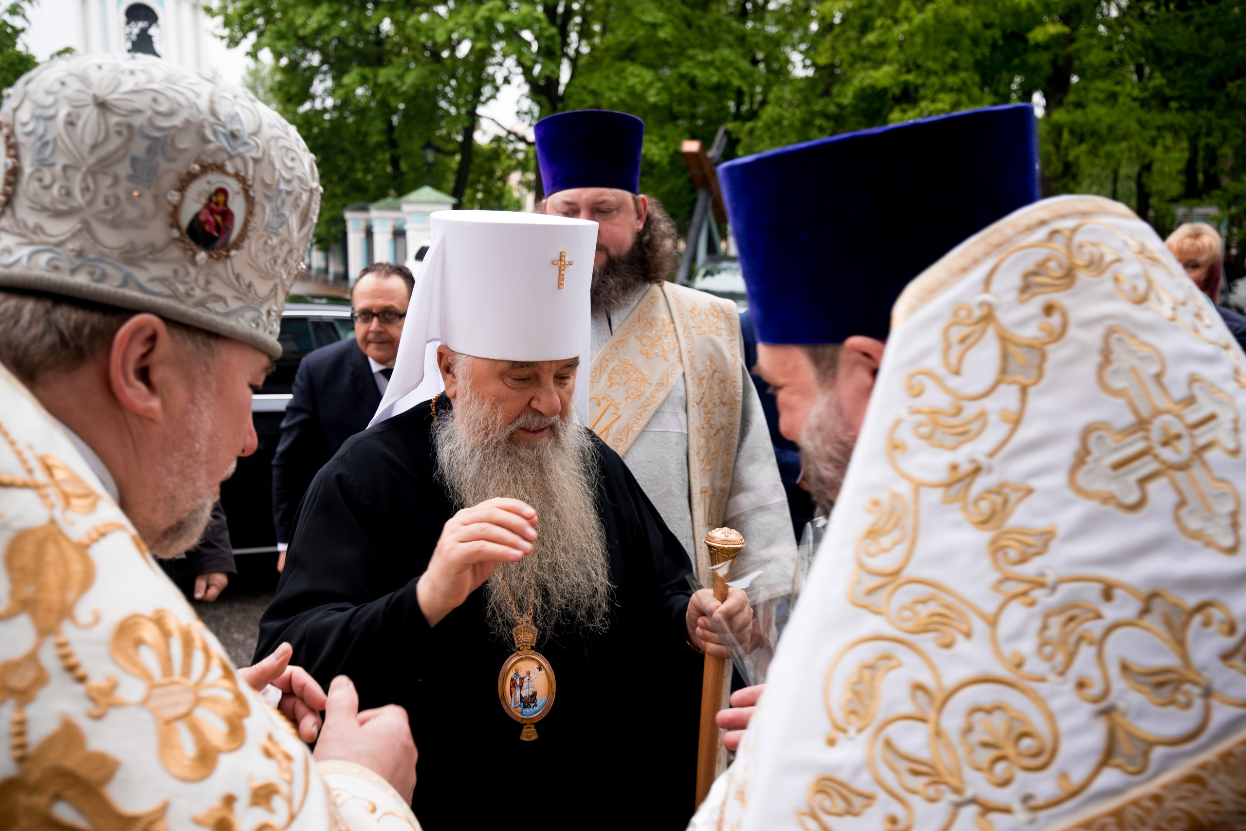 ПЯТНИЦА 6-Й СЕДМИЦЫ ПО ПАСХЕ. ПОПРАЗДНСТВО ВОЗНЕСЕНИЯ. ПЕРЕНЕСЕНИЕ МОЩЕЙ СВЯТИТЕЛЯ И ЧУДОТВОРЦА НИКОЛАЯ ИЗ МИР ЛИКИЙСКИХ В БАР. НИКОЛО-БОГОЯВЛЕНСКИЙ МОРСКОЙ СОБОР
