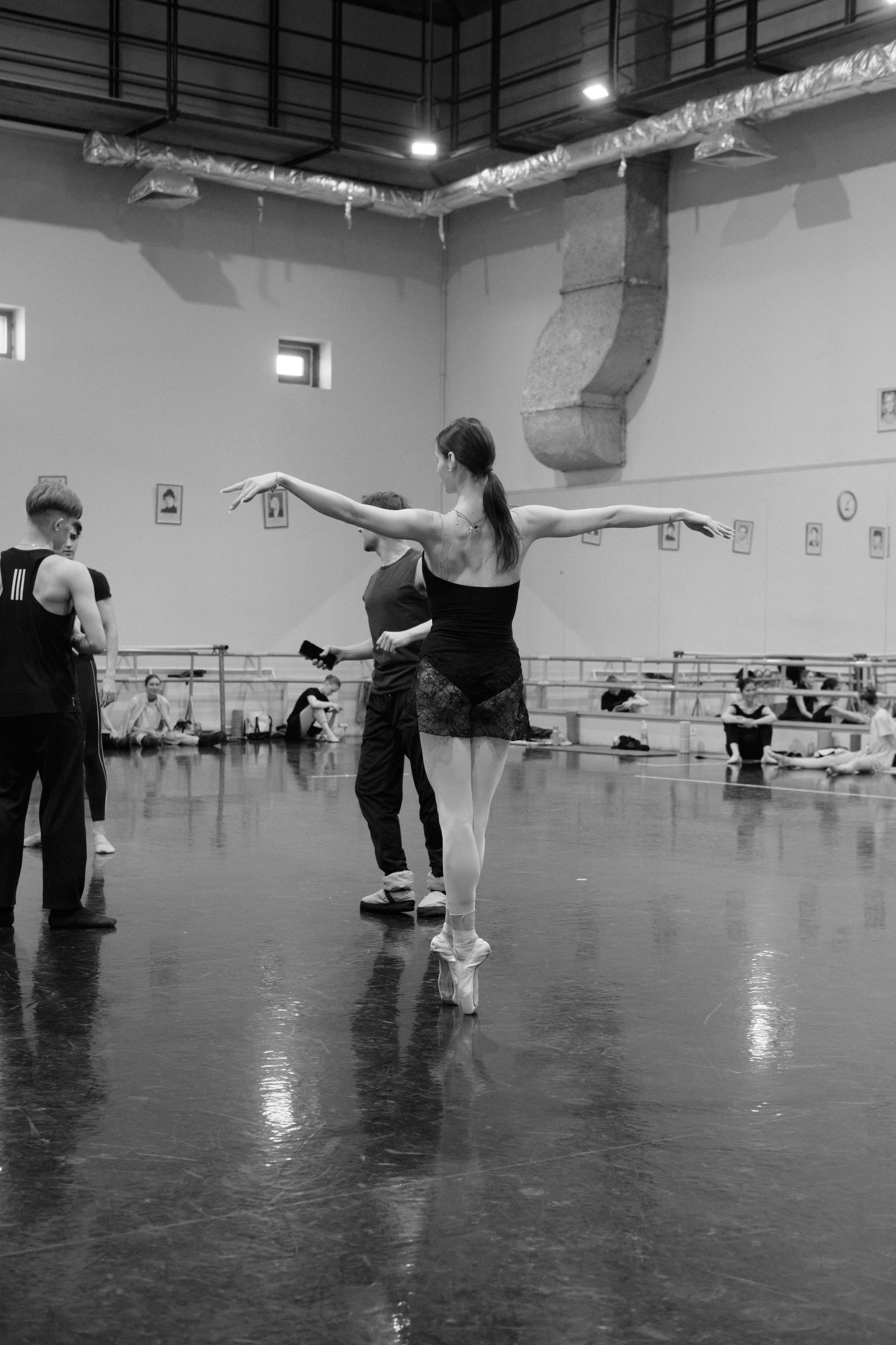 Балетный класс и репетиция артистов балета КТОиБ им. Мусы Джалиля. Barsukov