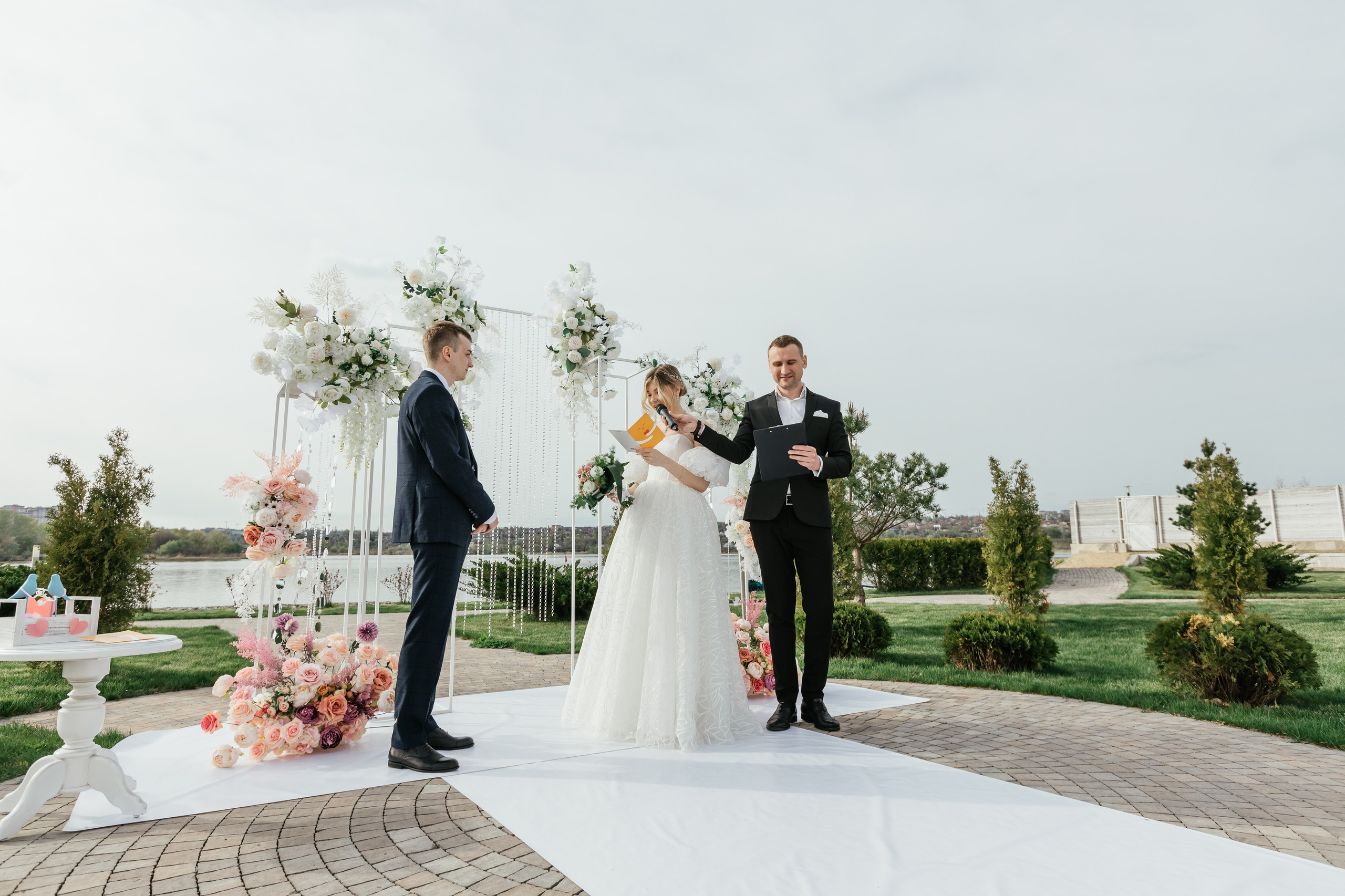 Выездная регистрация и банкет. Свадебный и семейный фотограф Ростова-на-Дону Ирина Бондарева