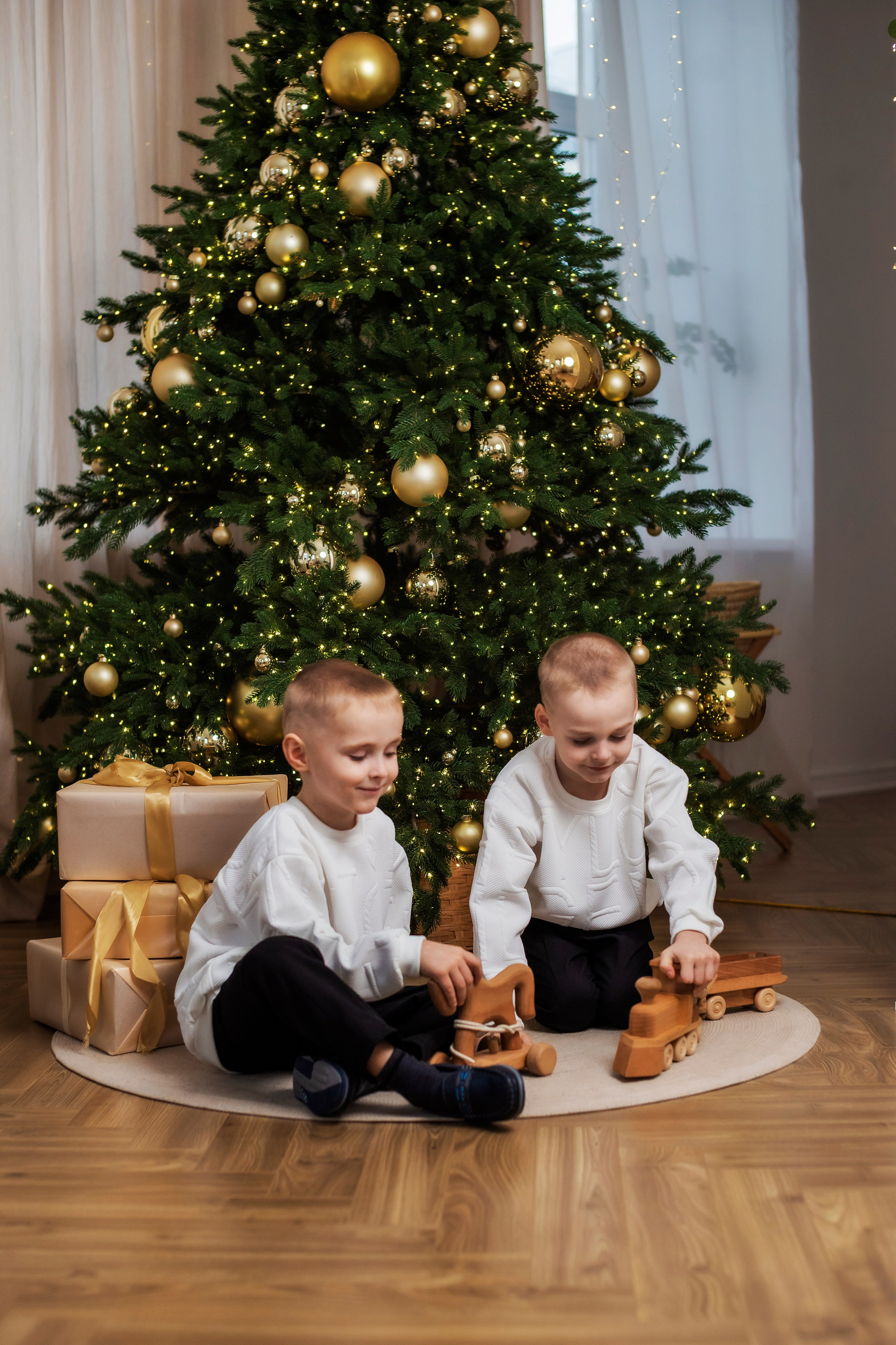 Фотостудия ЛИОН. Семейный фотограф в Саратове