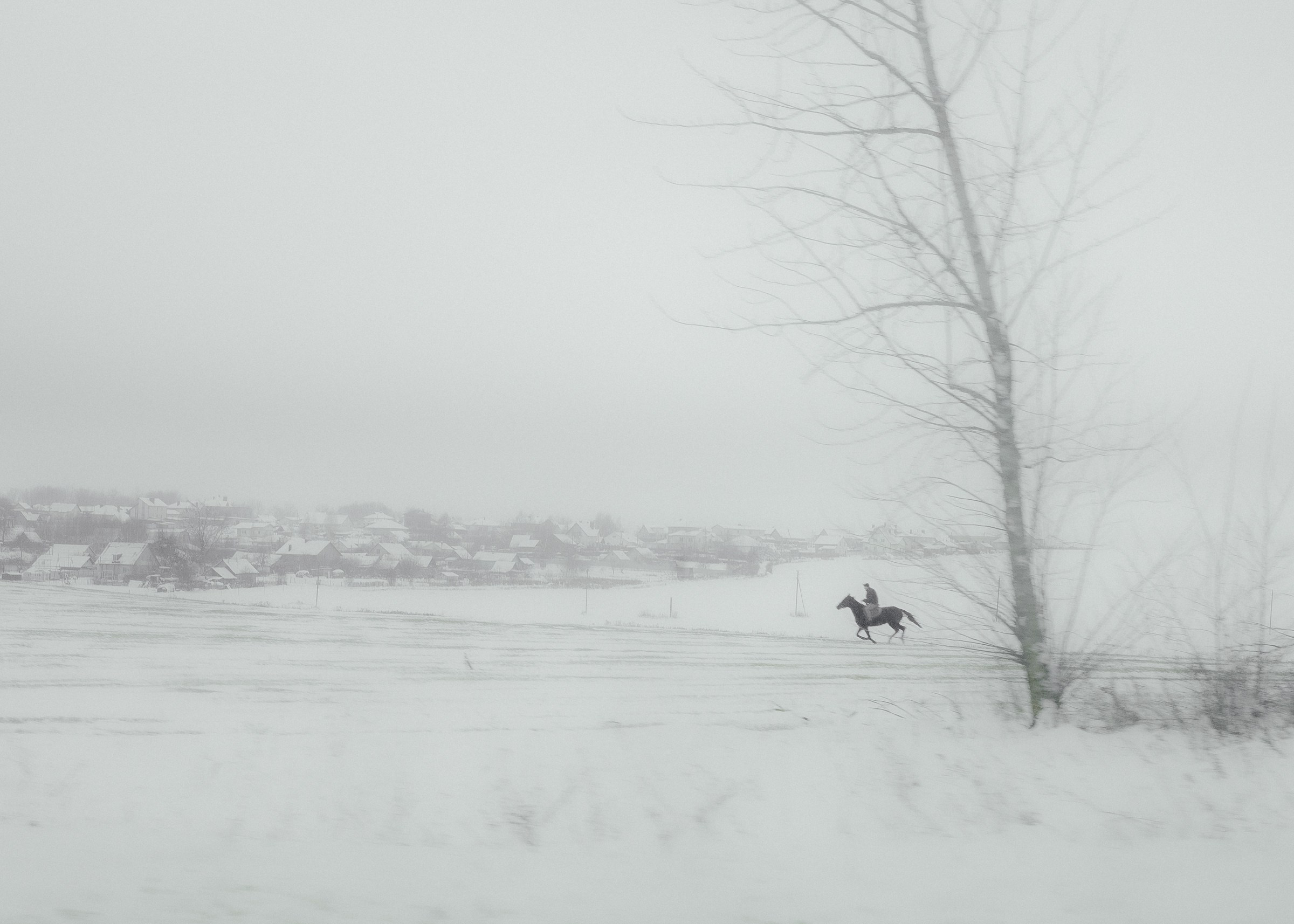 Minsk. Street photographer Ksenya Loboda
