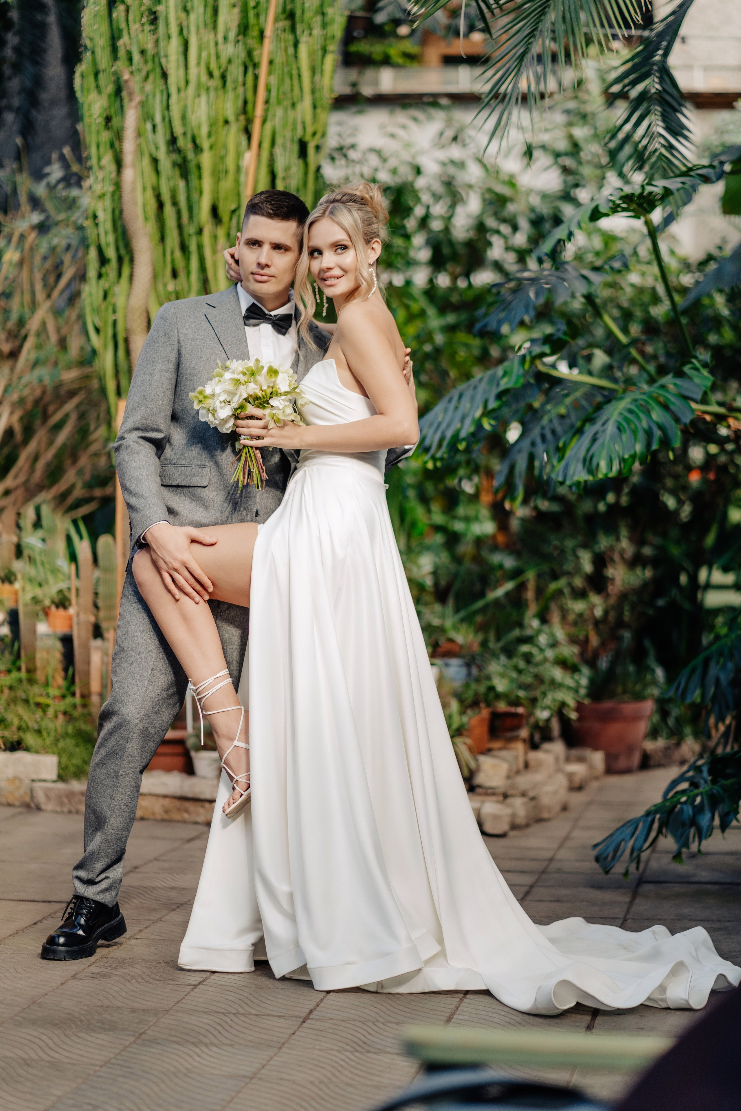 Свадебная в оранжерее. Михаил и Виктория. Фотограф Сергей Лукьяненко