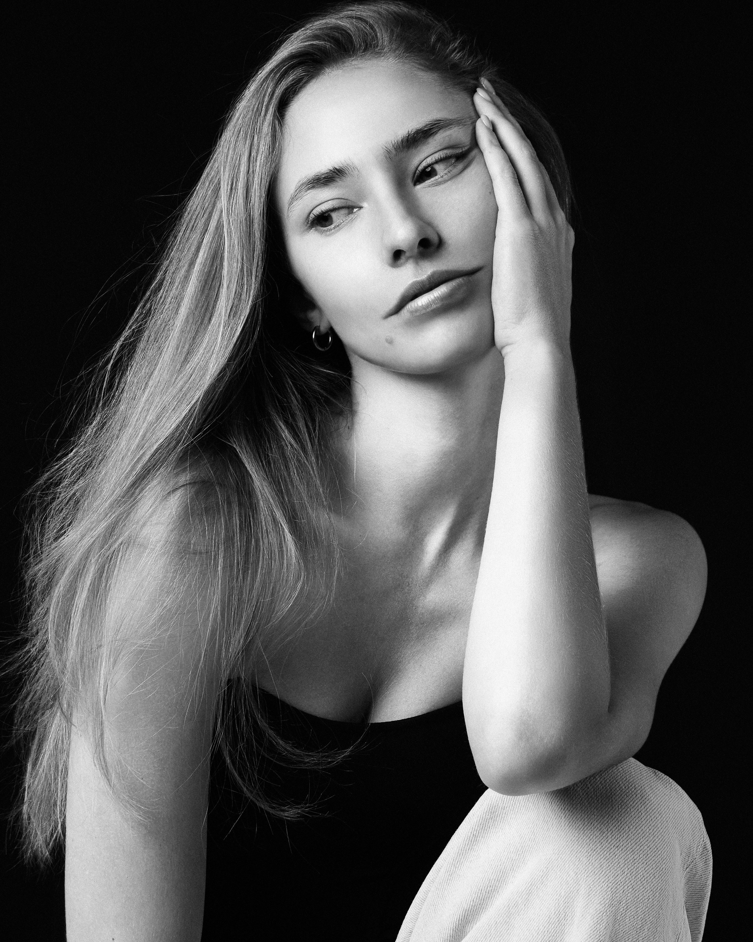 INDIVIDUAL & CREATIVE. VERONIKA TIKHOMIROVA | PHOTOGRAPHER