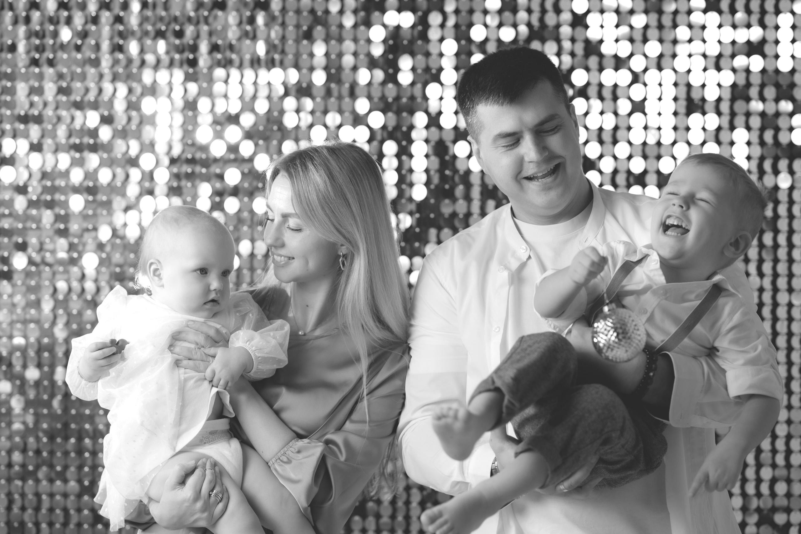 Маргарита & Илья с детками. Семейный и детский фотограф в Екатеринбурге Валерия Нагибина