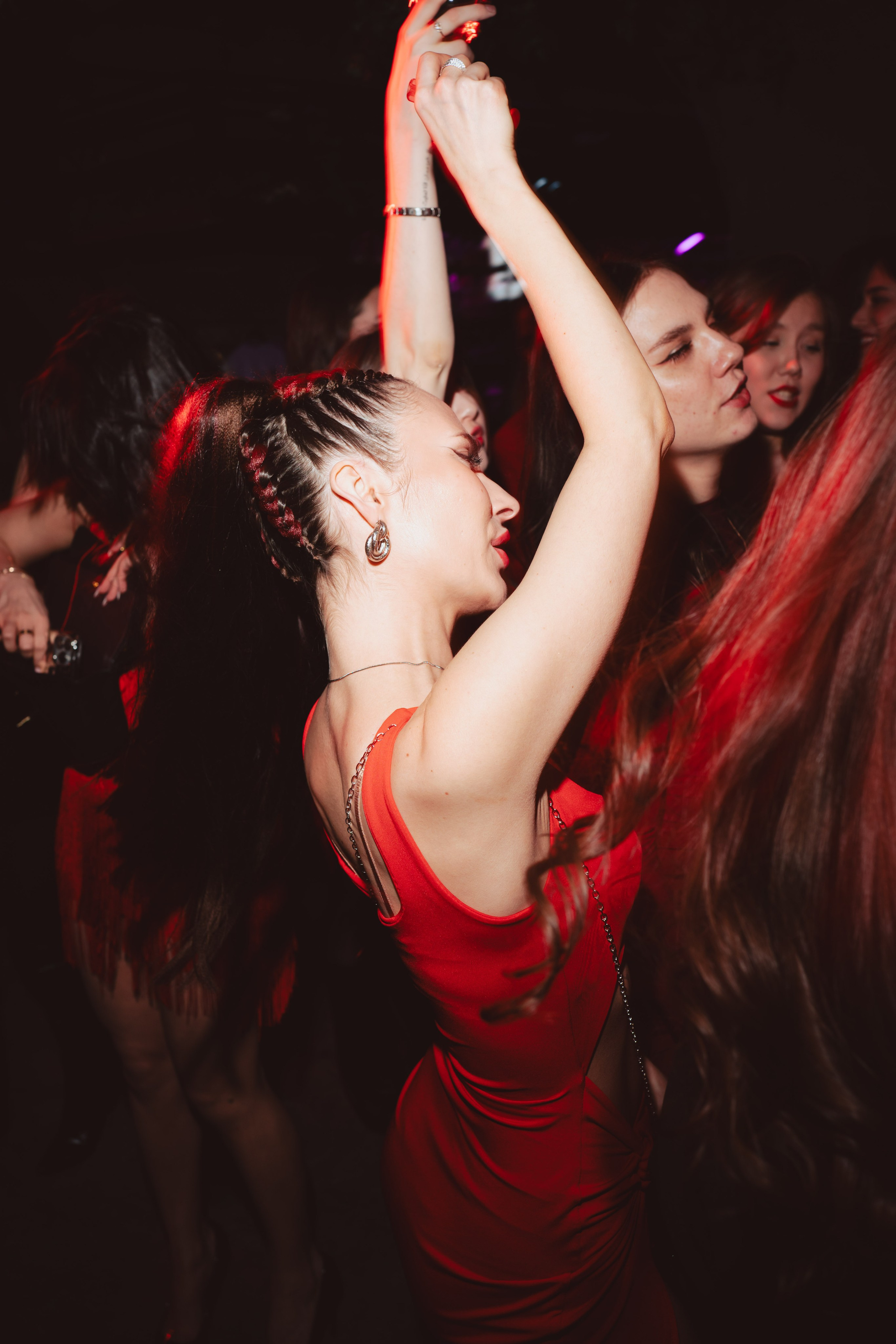 SO STRIP // Woman's moment. Репортажный фотограф в Казани Виктория Трунова