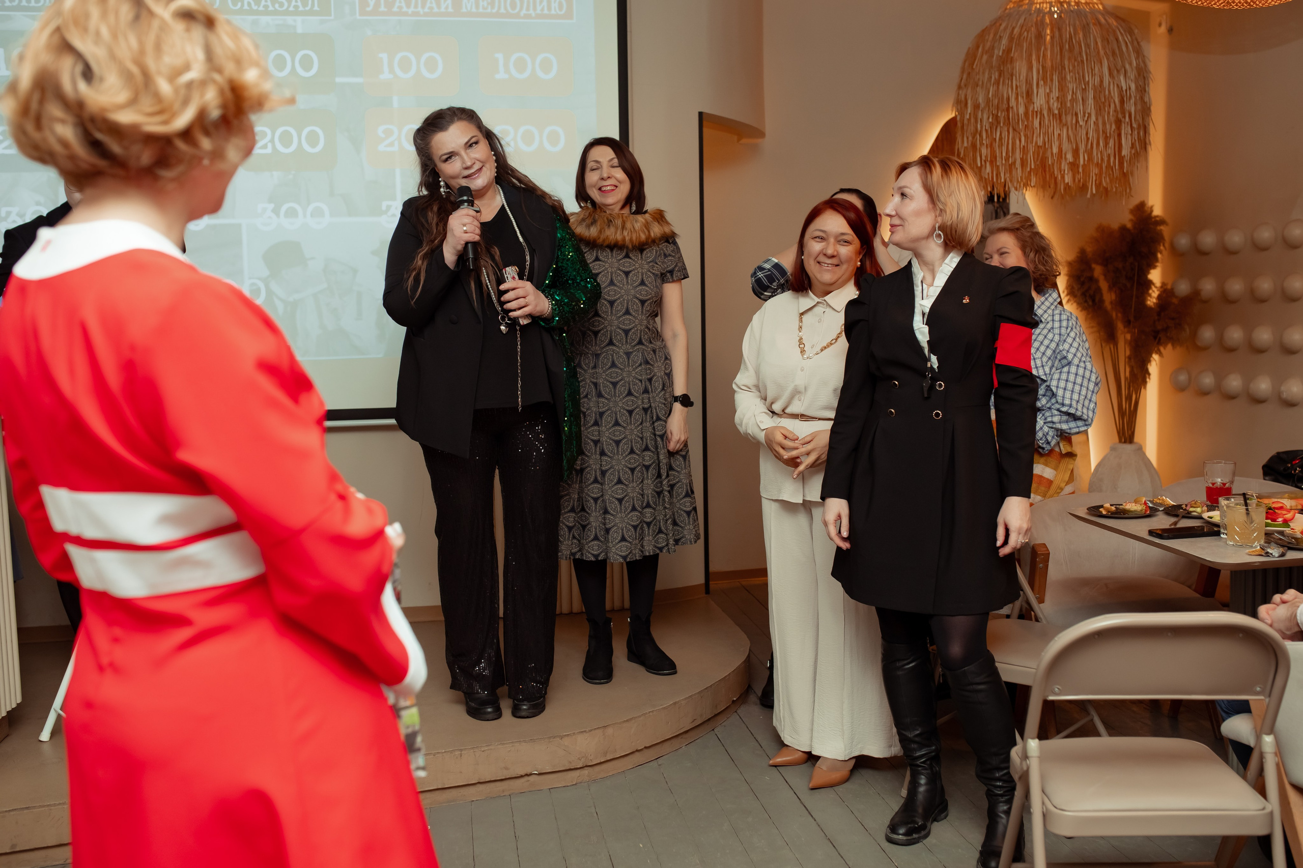Юбилей Анны в стиле Гайдая. Семейный и детский фотограф в Москве Дорогова Екатерина