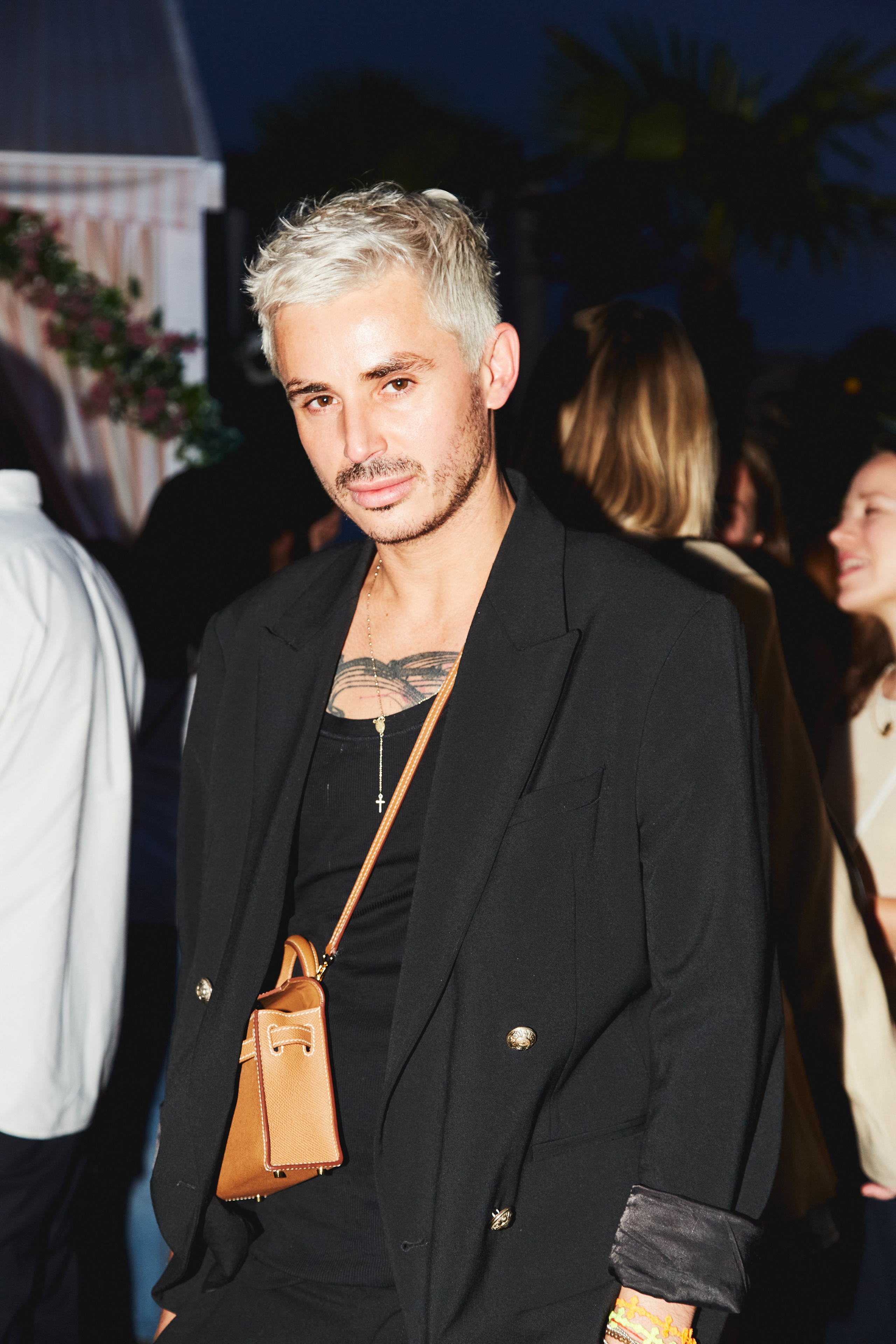 FEVER FRIENDS PARIS PARTY. Photographer Daria Ilkevich