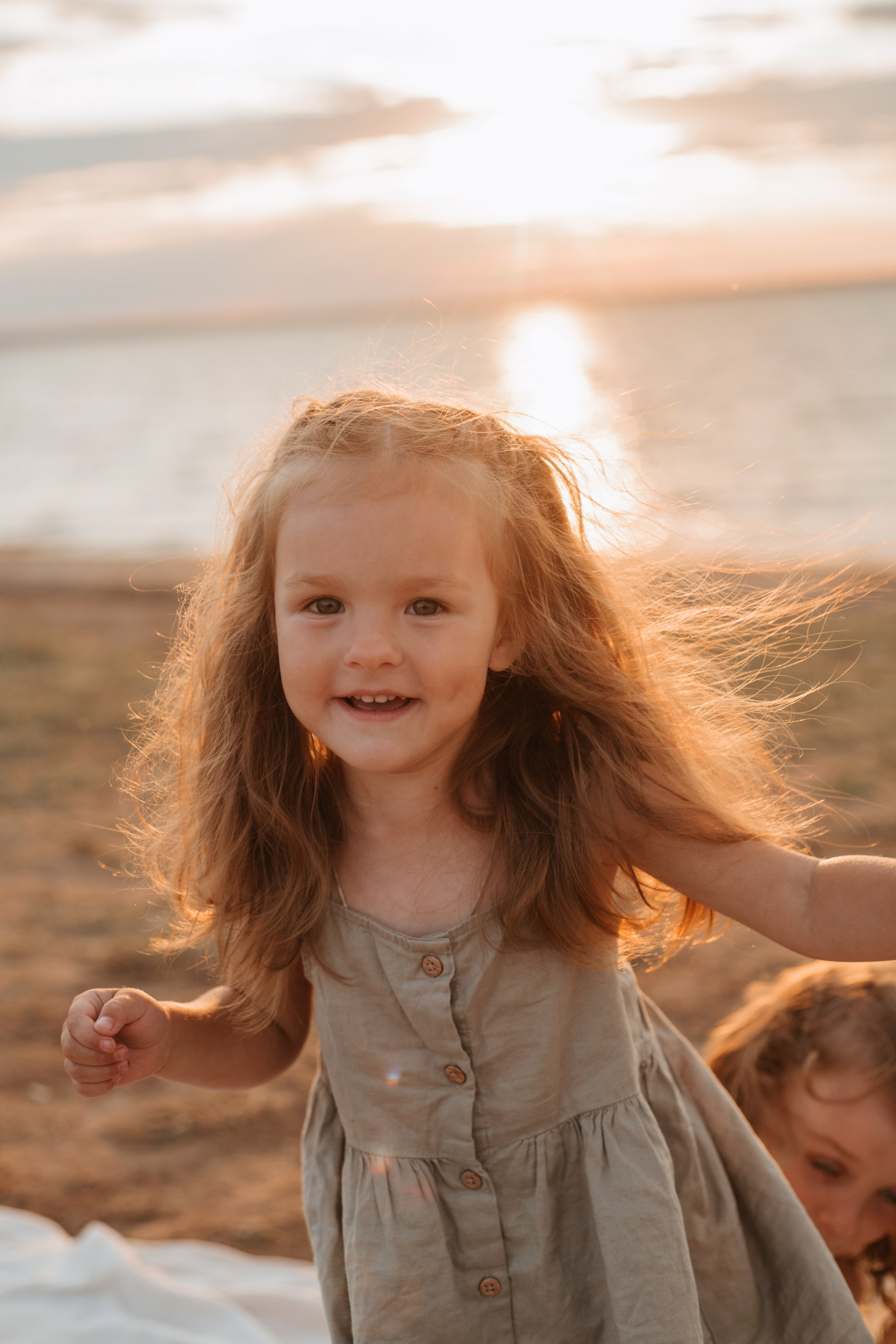 Люба и Саша с дочерьми. Фотограф в Волгограде и Москве | Анастасия Лаврова