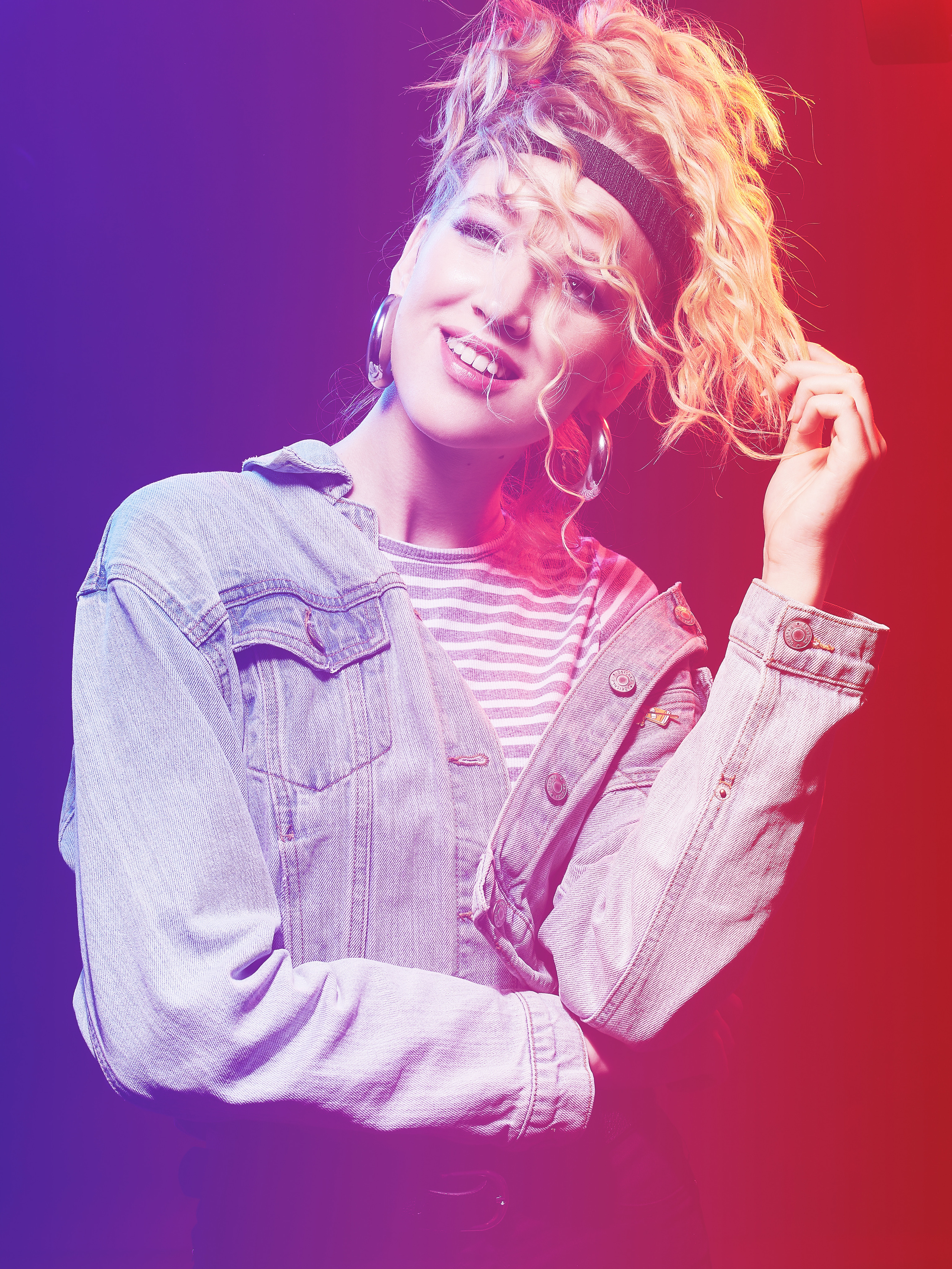 90-е. Студийный, семейный, свадебный, фэшн и ню фотограф в Астрахани, производство выпускных альбомов. Руслан Кондрашин