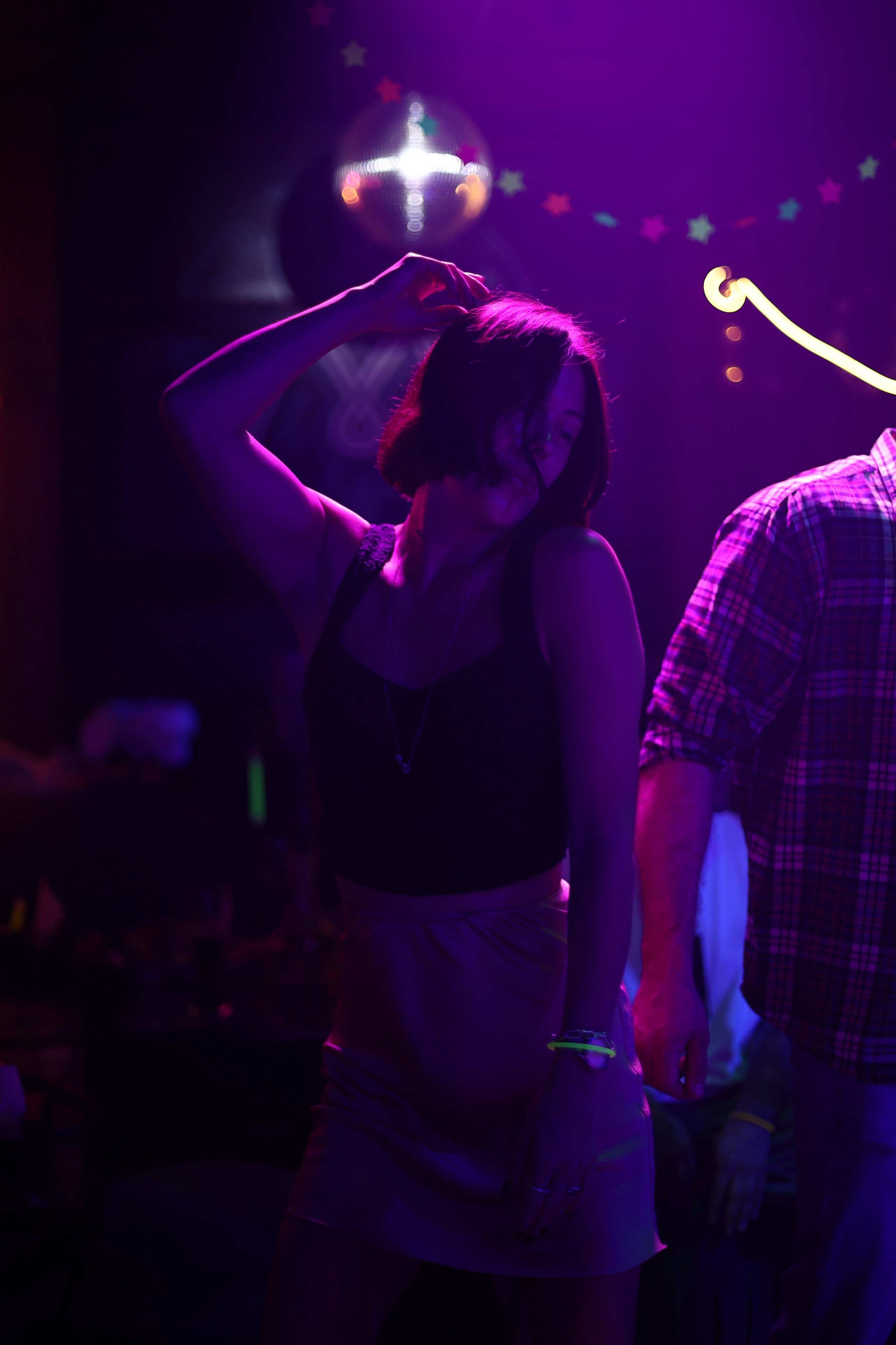 Neon Party 01.08.25. Мята Спортивная — Кальянная, караоке, бар в Минске