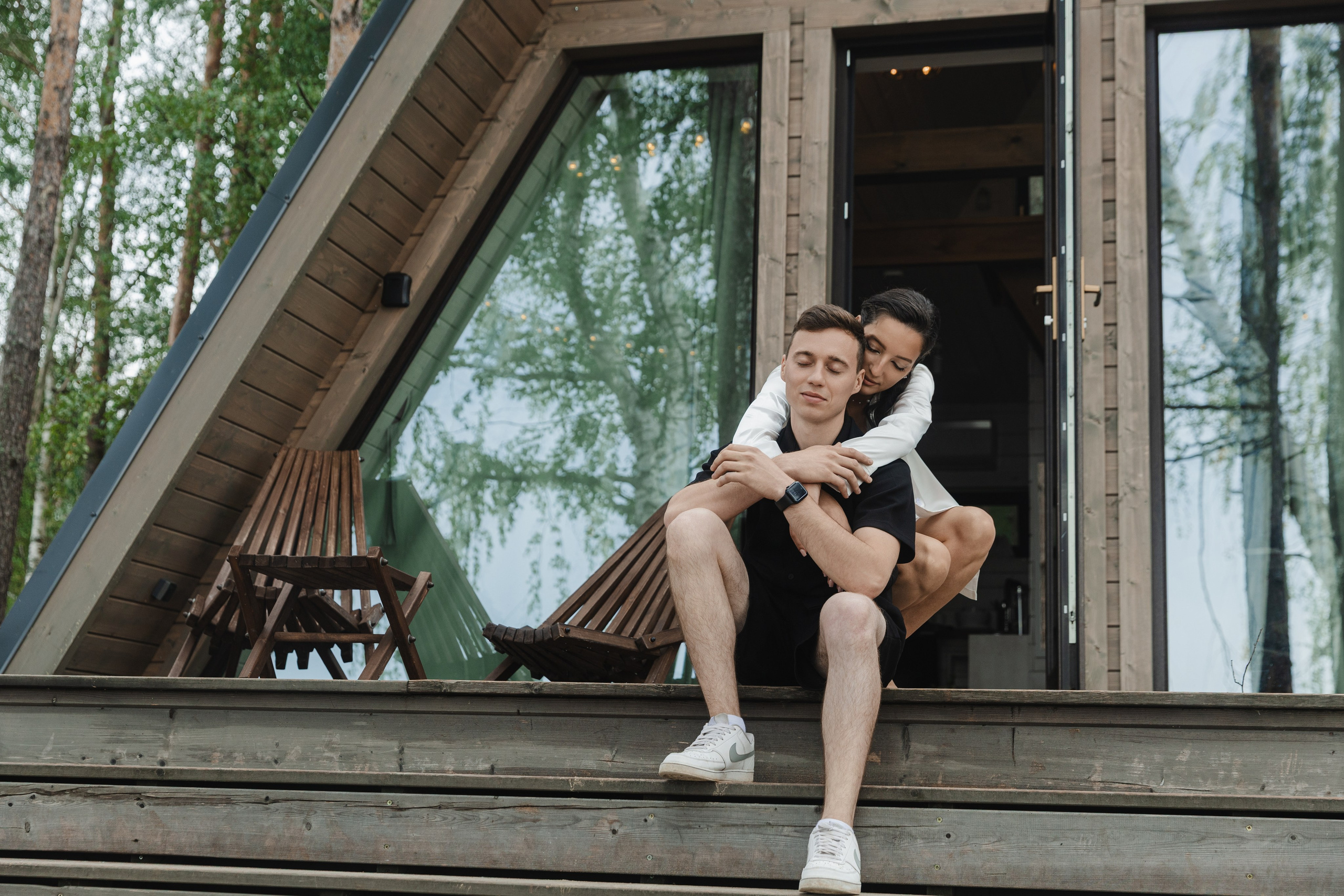 Свадебная фотосессия на берегу реки для Ивана и Влады в Н.Новгороде