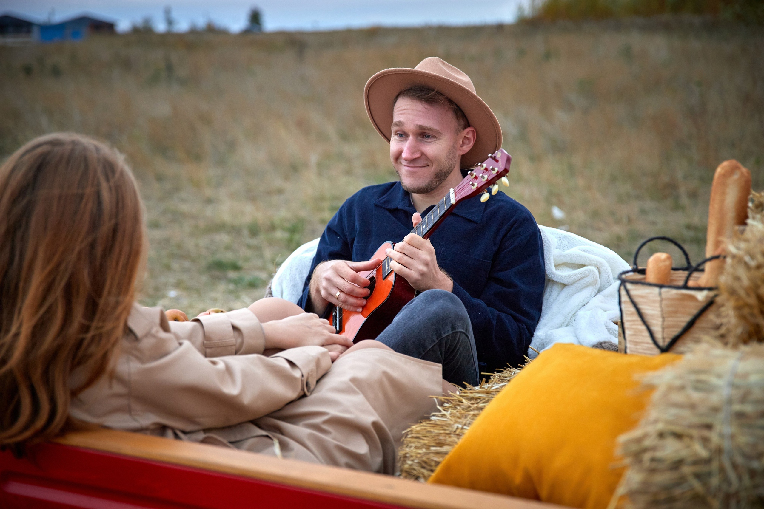 Осенняя с машиной. Фотограф в Самаре Анастасия Афанасьева