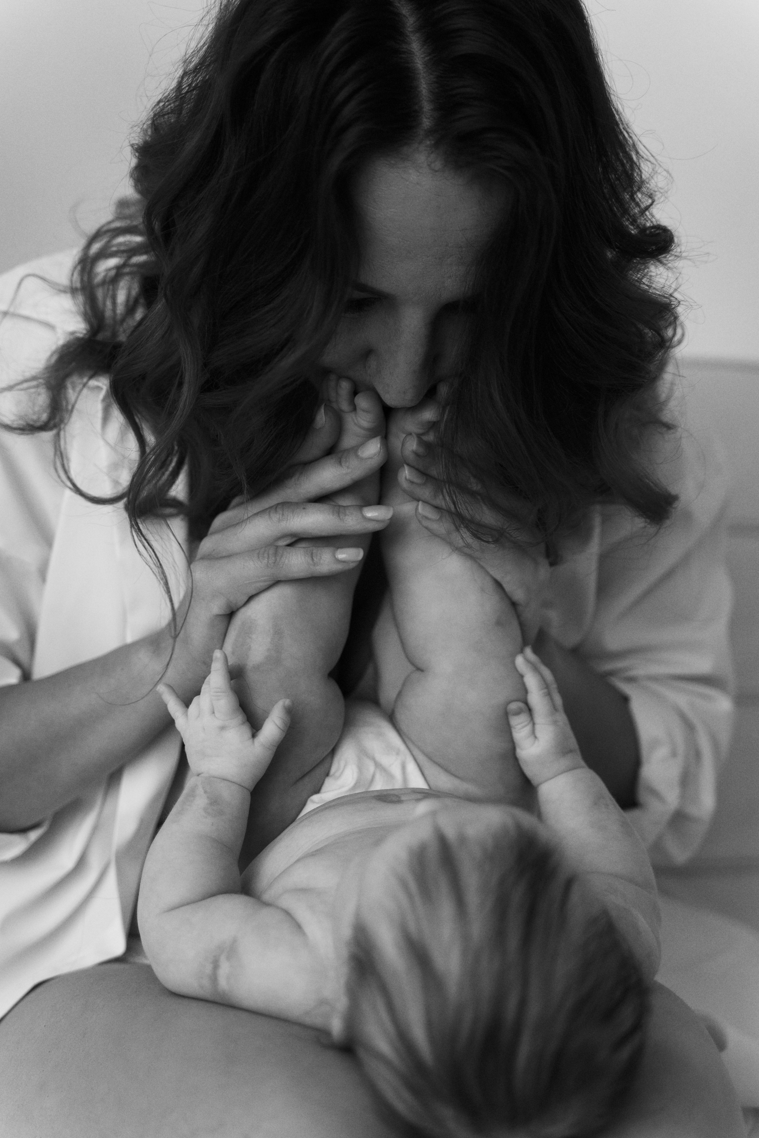 Материнство, семейная съёмка. Юлия Амели — фотограф беременности и материнства во Владивостоке