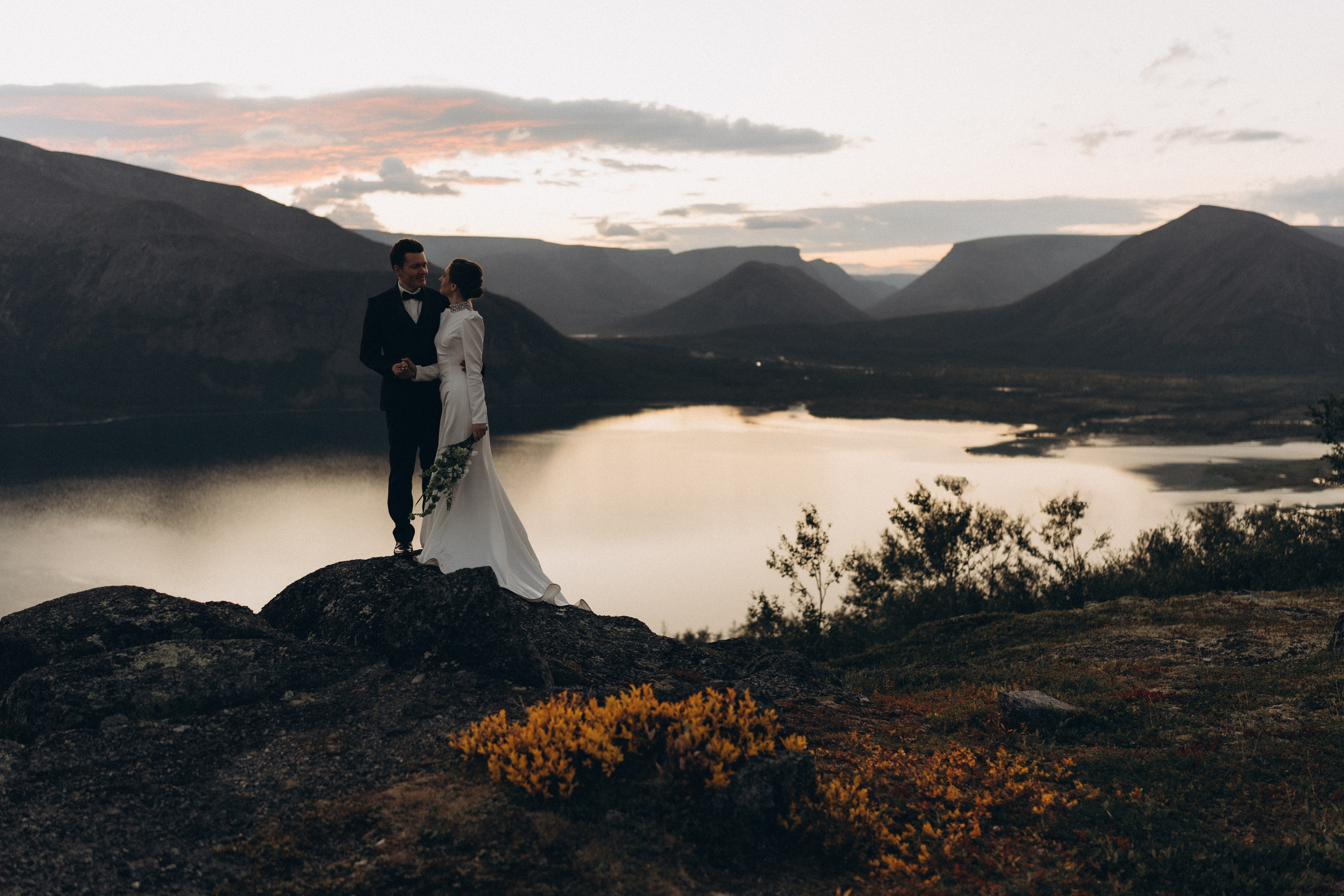 Роман и Валерия. Свадебный фотограф Артем Смирнов