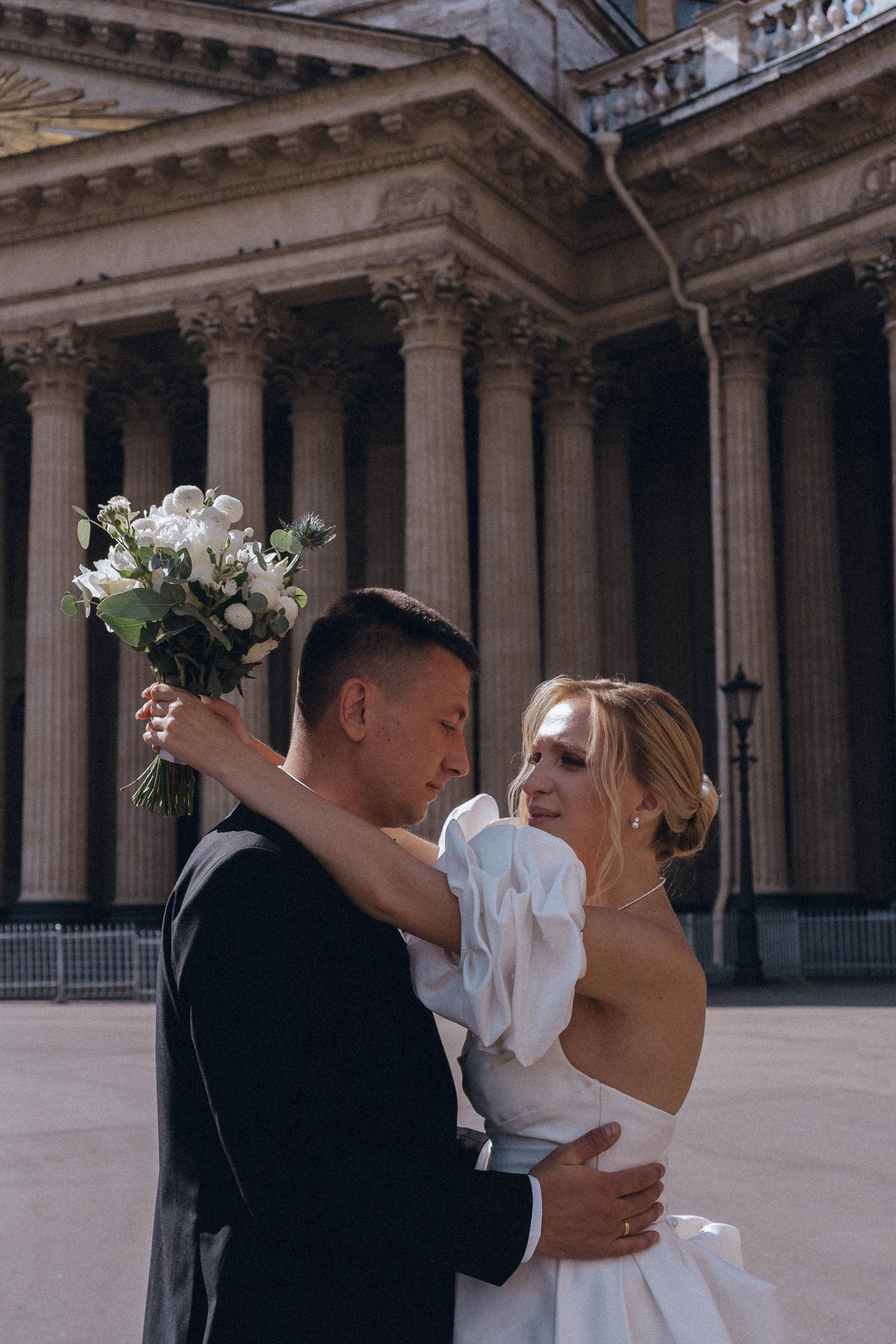 СВАДЕНБНАЯ СЬЕМКА НА КАТЕРЕ ПО КАНАЛАМ САНКТ-ПЕТЕРБУРГА И В АКВАТОРИИ НЕВЫ. Профессиональный фотограф, Санкт-Петербург — Виктория Богомолова