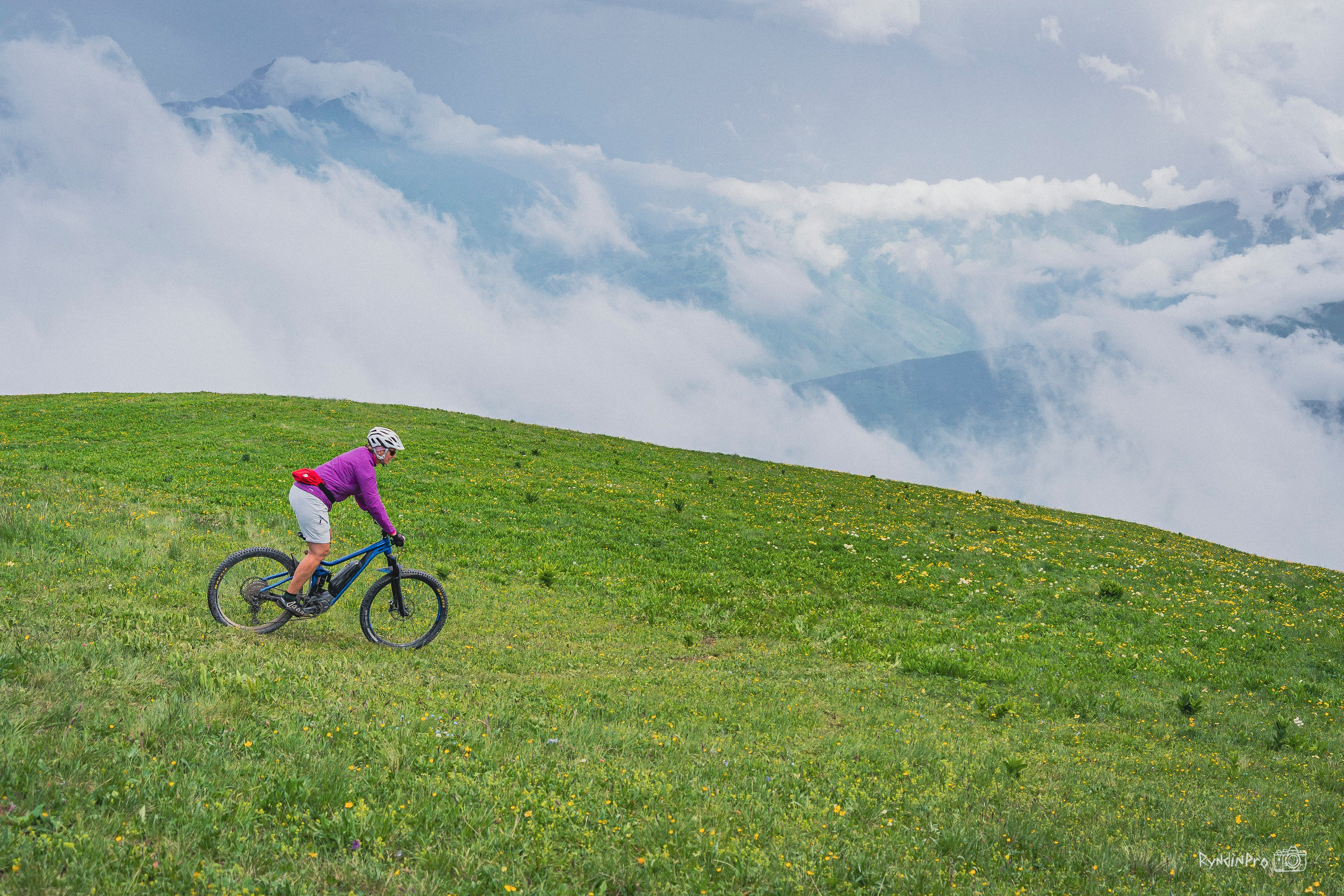 Велотур Осетия 16.06.2024 Ковальтур. Репортажный фотограф в Краснодаре Рындин Дмитрий