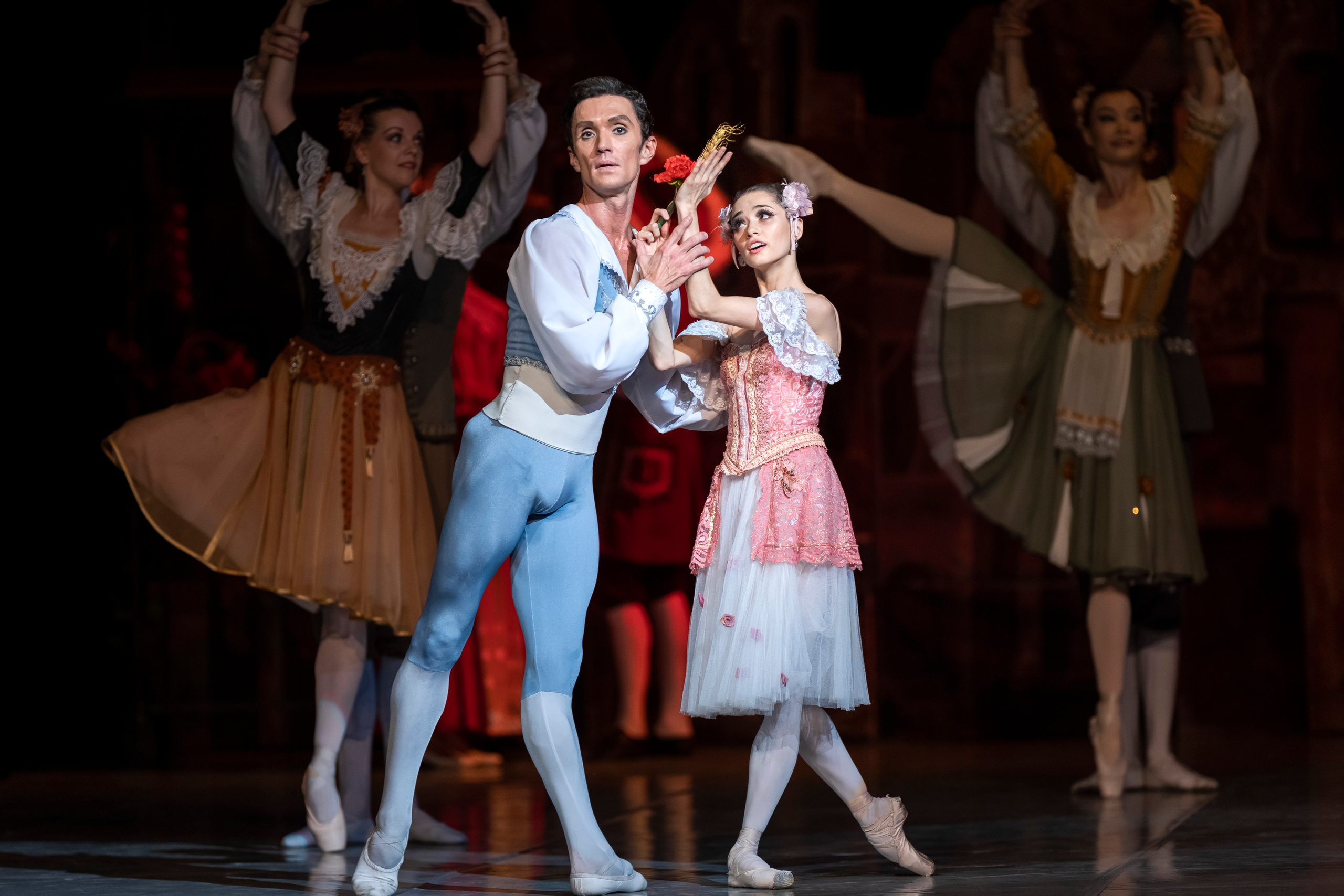 Коппелия. Балет Наталии Касаткиной и Владимира Василёва. Балетный фотограф Москва Майоров Николай