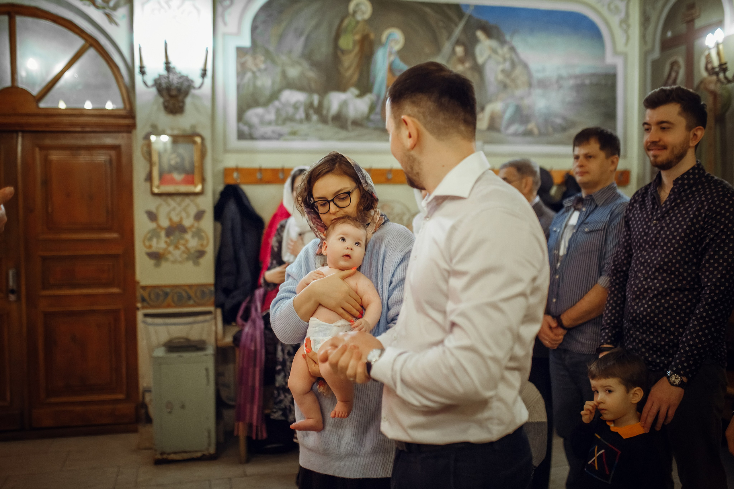 Крещение Валерии. Фотограф на Крещение, семейный фотограф в Москве
