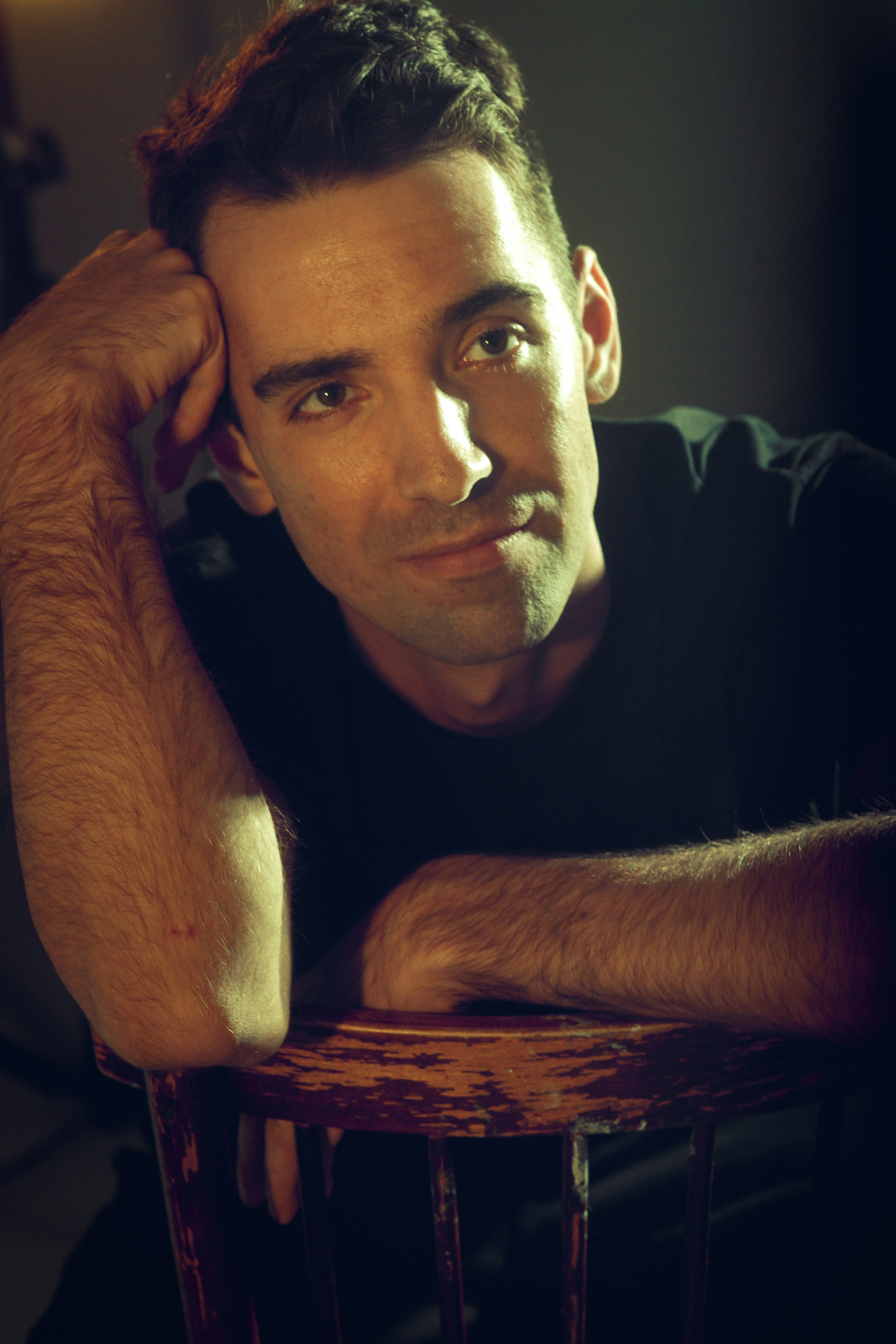 МУЖСКОЙ ПОРТРЕТ. Фотограф Юлия Антушева