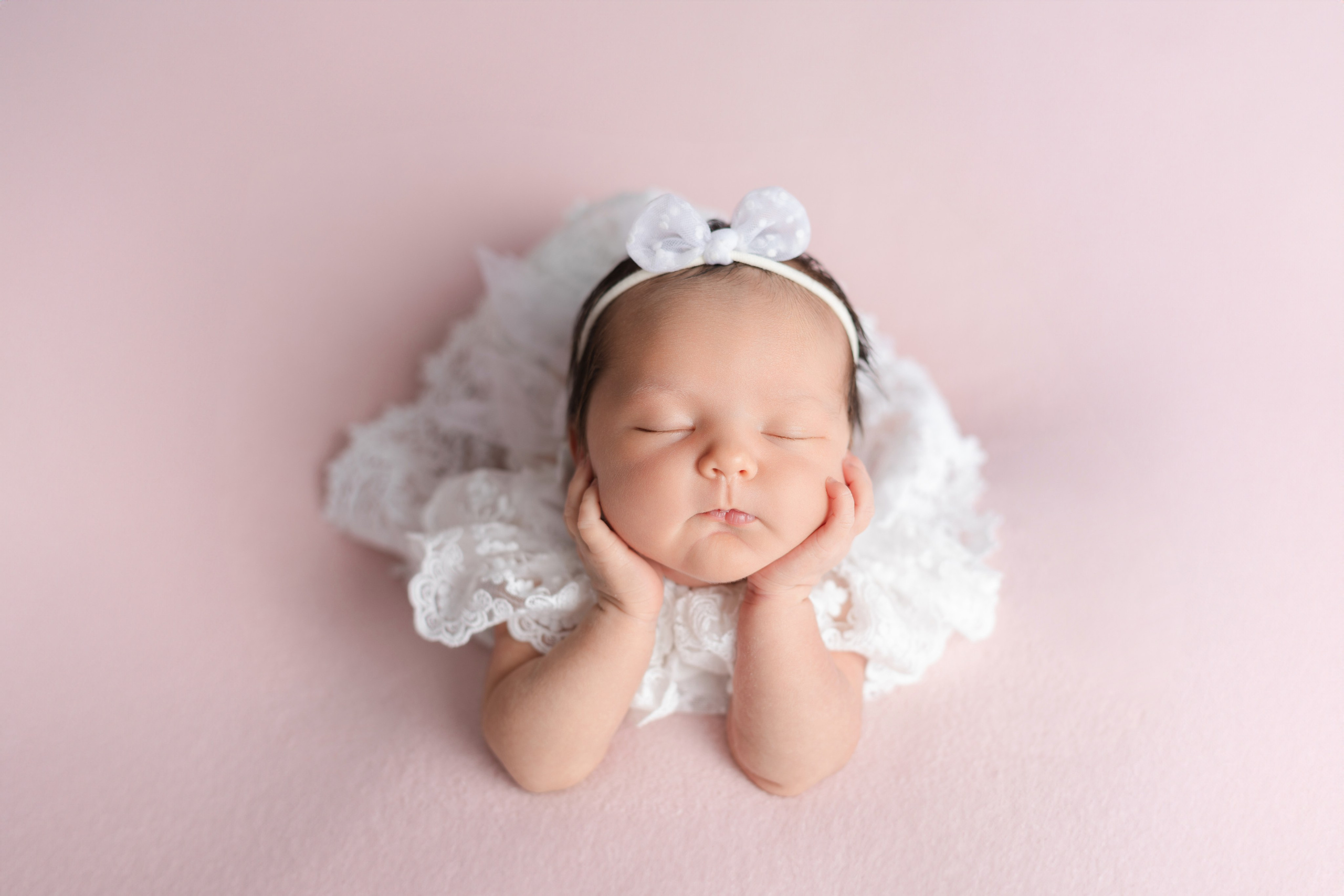 Фотограф новорождённых Псков