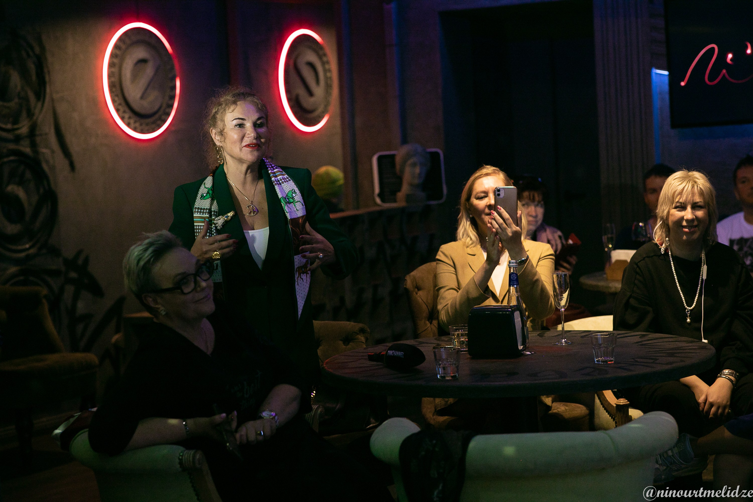 Пресс конференция Kevin Maccoy. Art photographer Nino