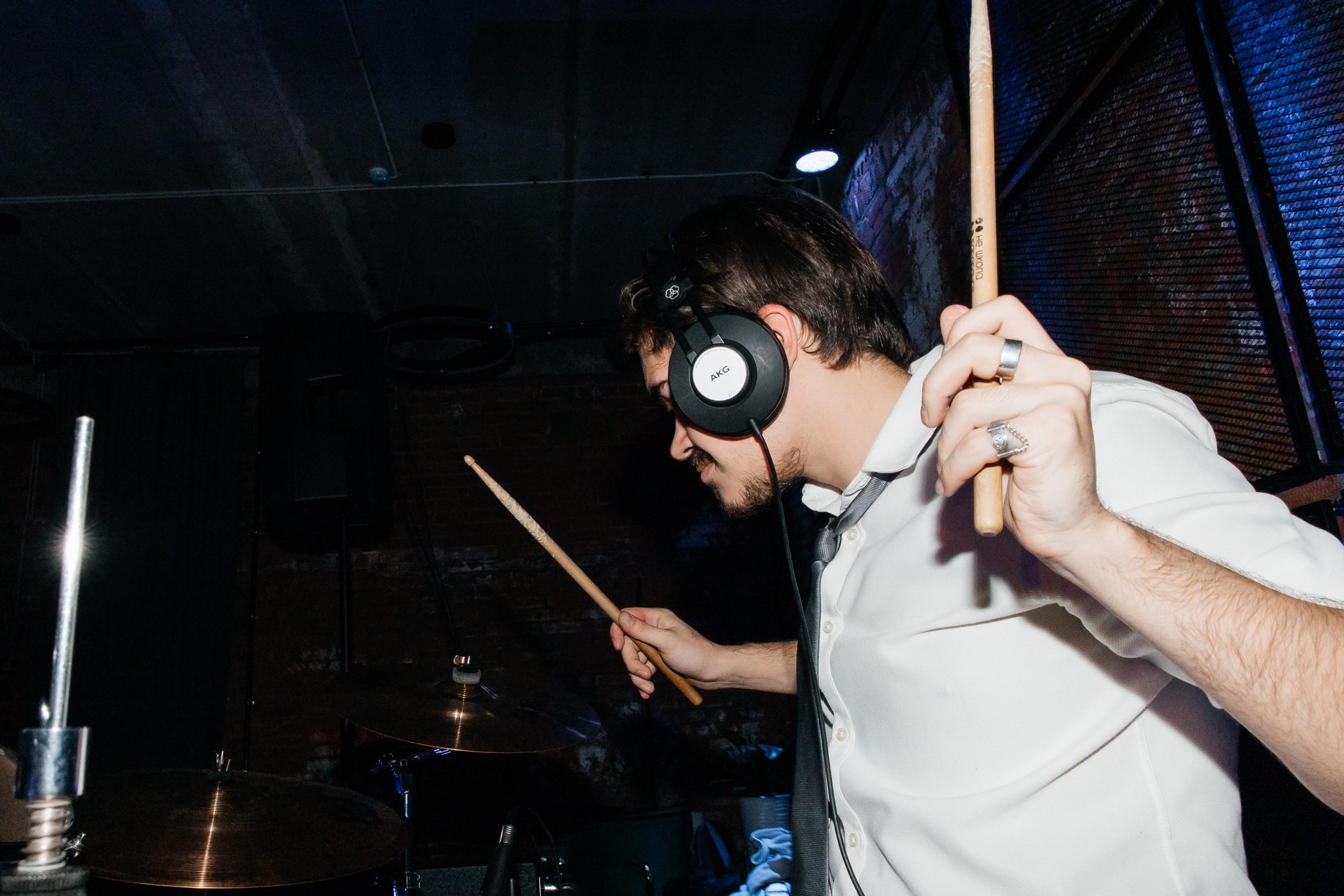 Первый сольник группы СНИМКИ. Свадебный и репортажный фотограф в Новосибирске Федор Гладков