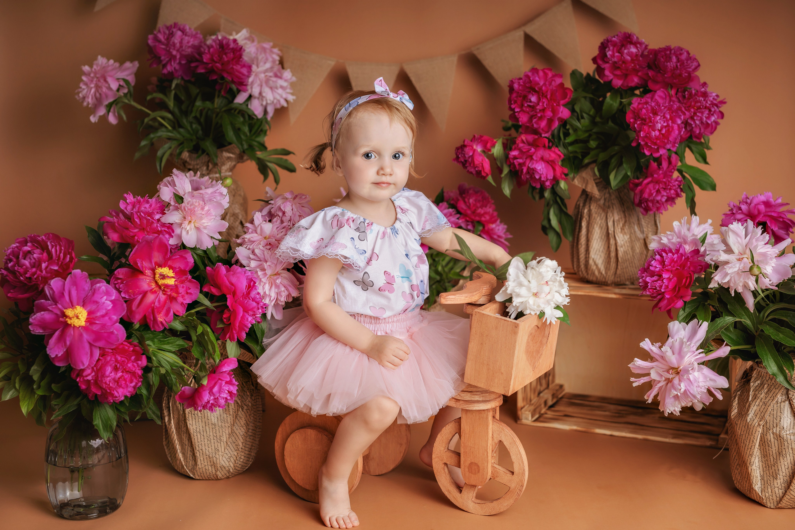 Пионы, молочные ванны. Фотограф Болотова Иветта