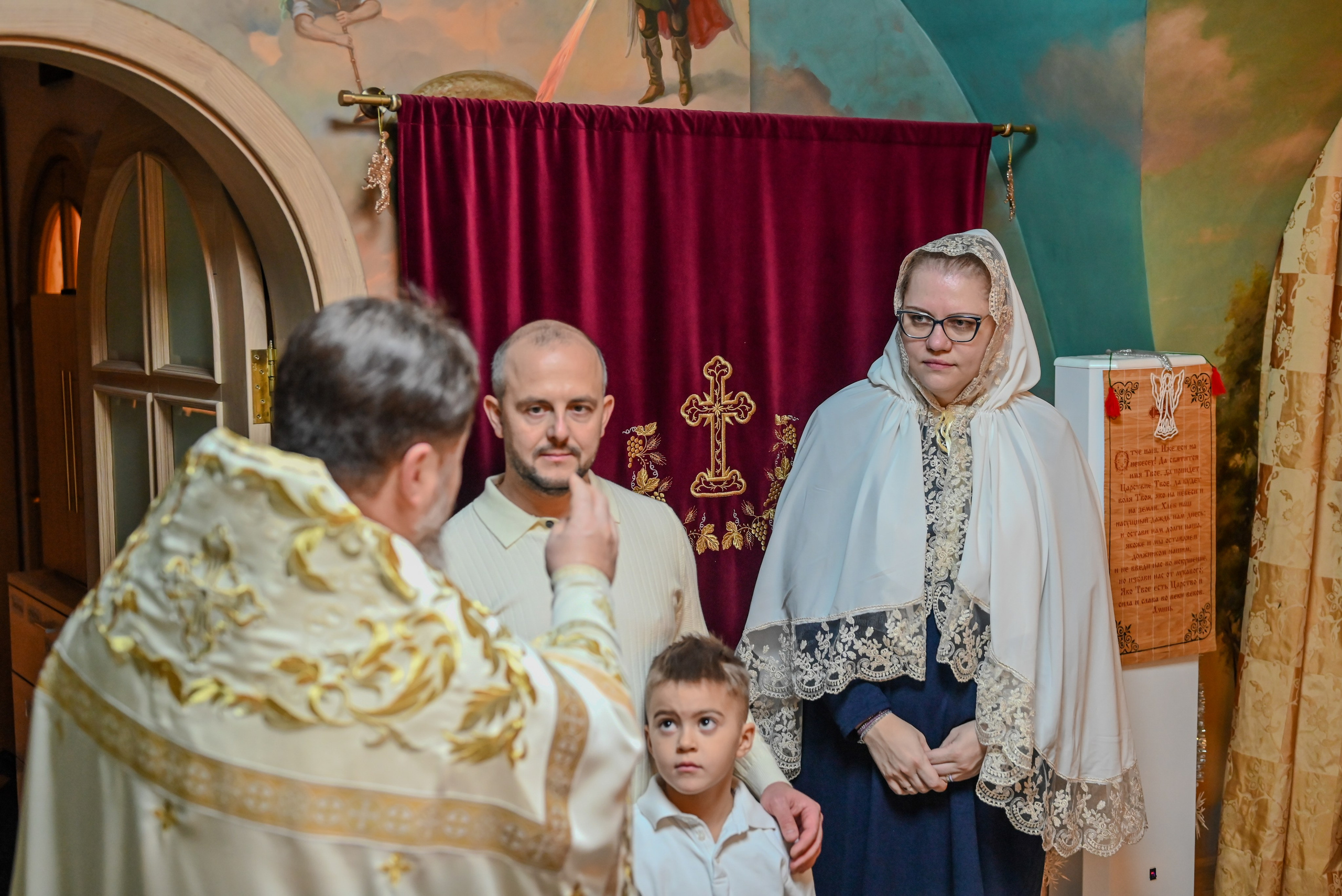 Крещение Совхоз Ленина. Семейный и детский фотограф Москва