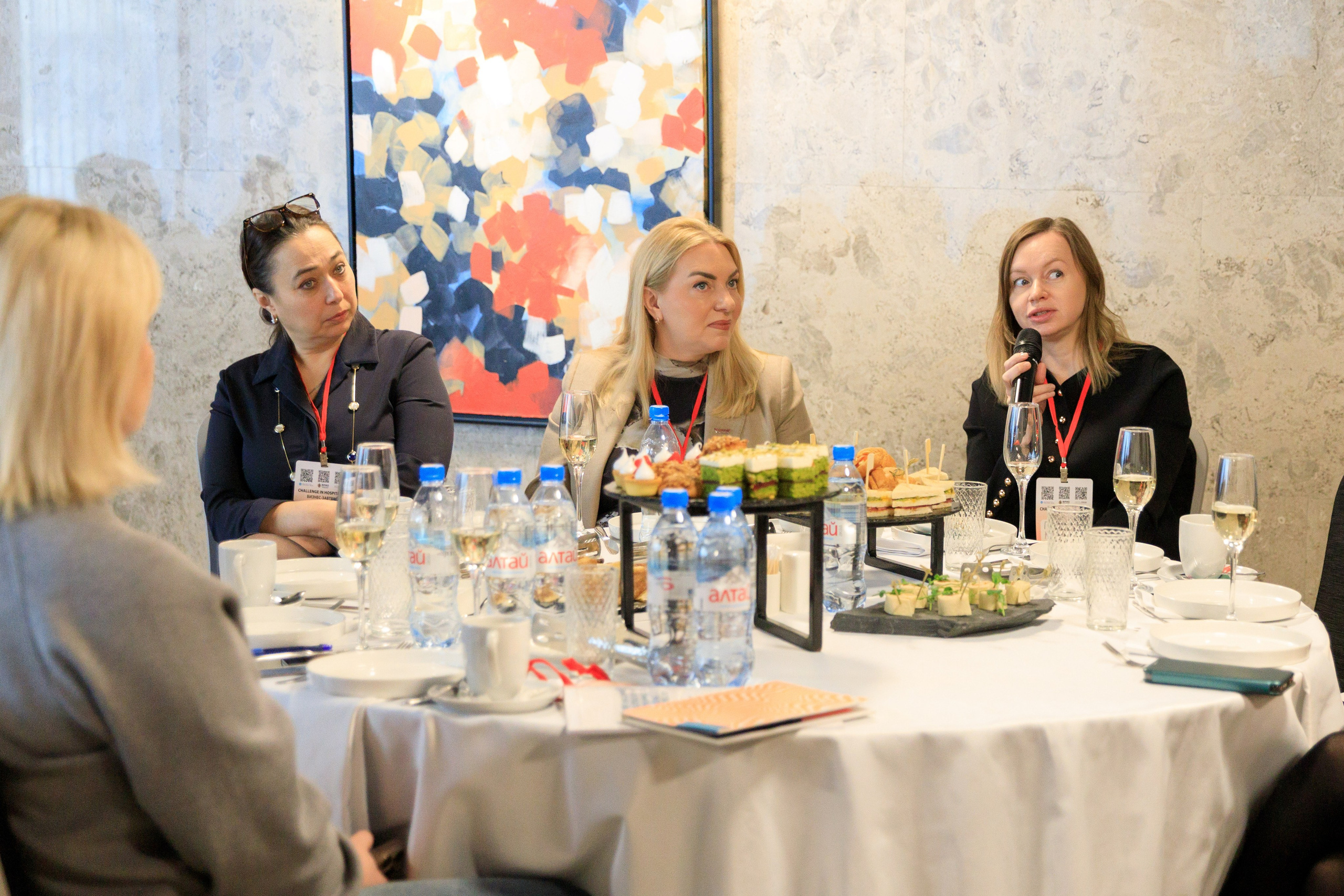 Встреча отельеров. DoubleTree by Hilton. Репортажный фотограф в Новосибирске Алена Помазунова