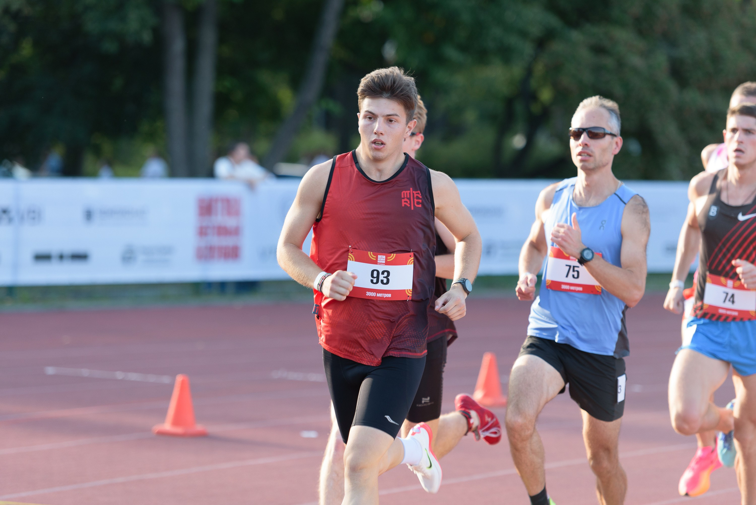 Битва беговых клубов. Репортажный фотограф Сергей Квартальнов