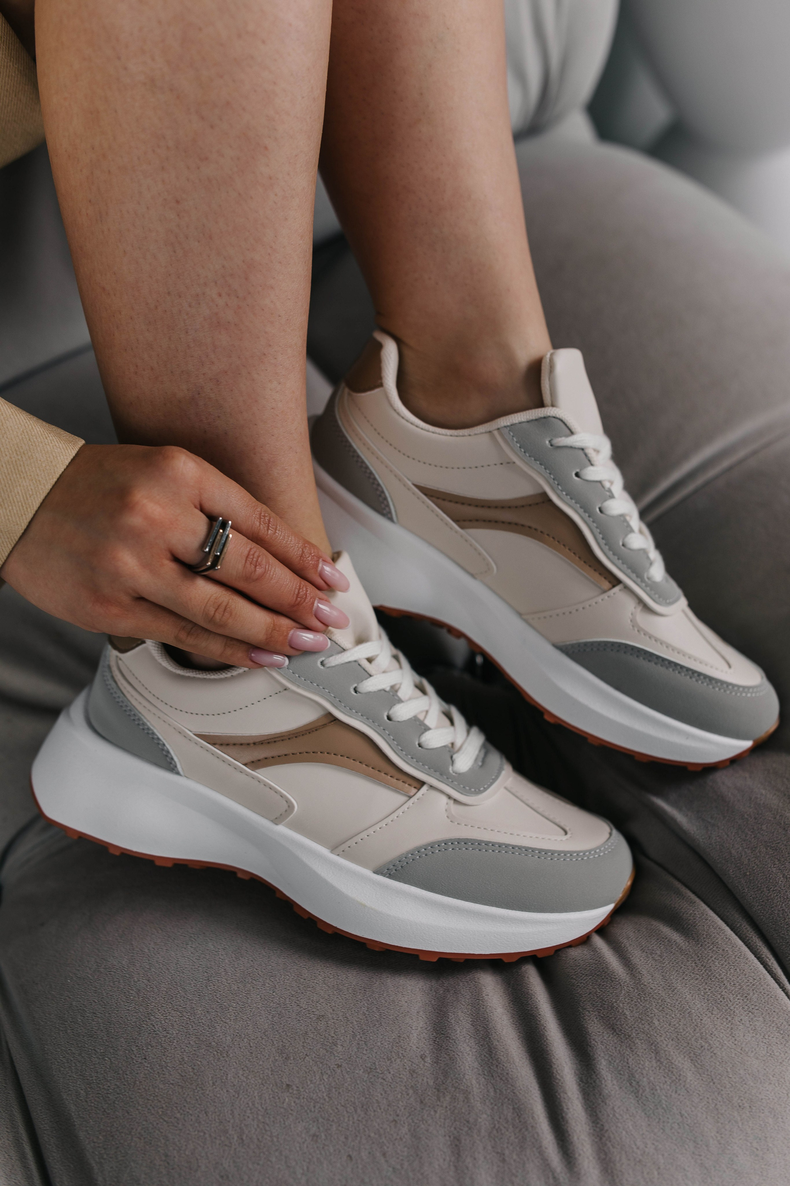 Кроссовки как в Pinterest. Профессиональный фотограф