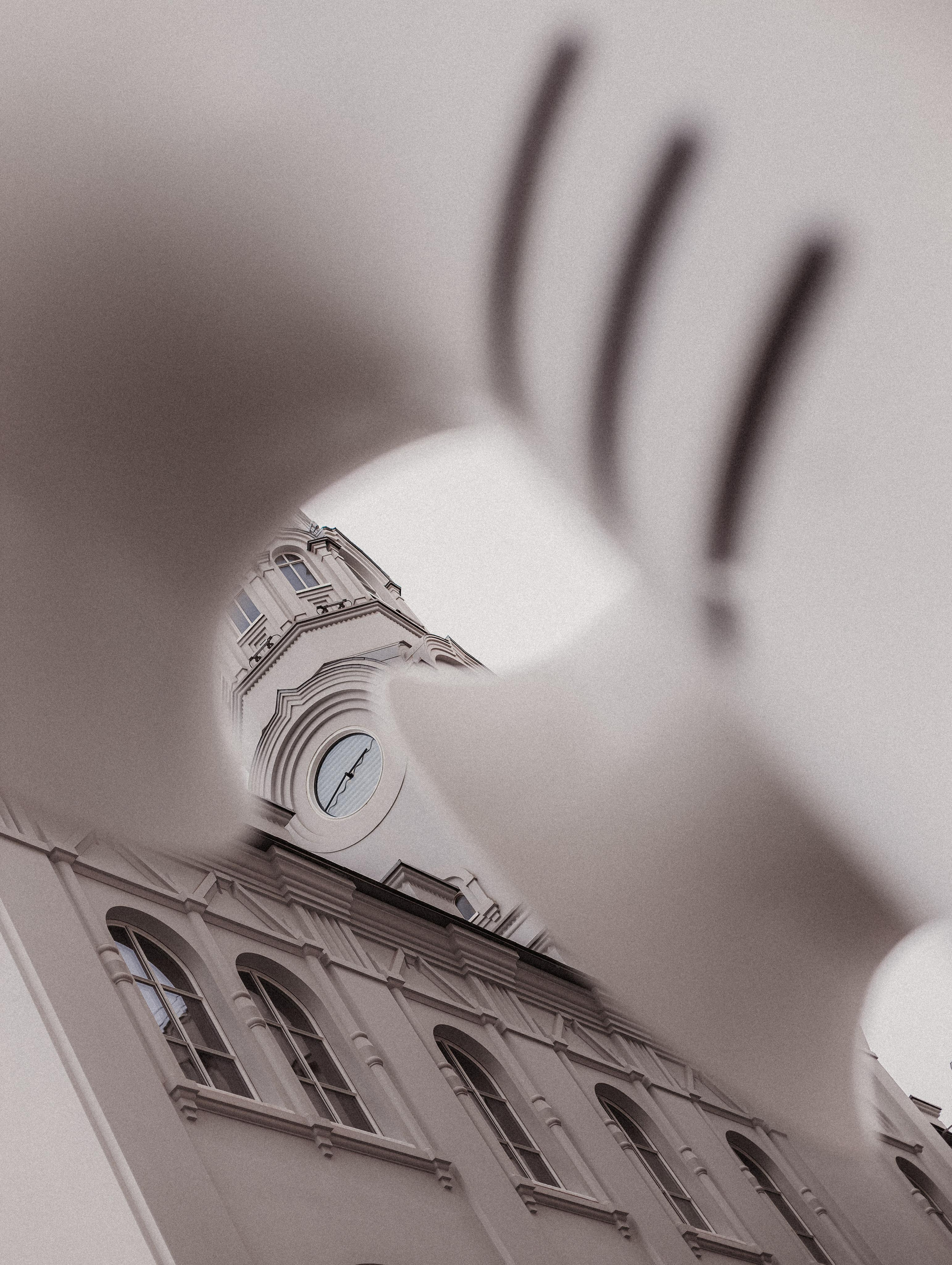 Архитектор в городе. Mariam Bagdasaryan