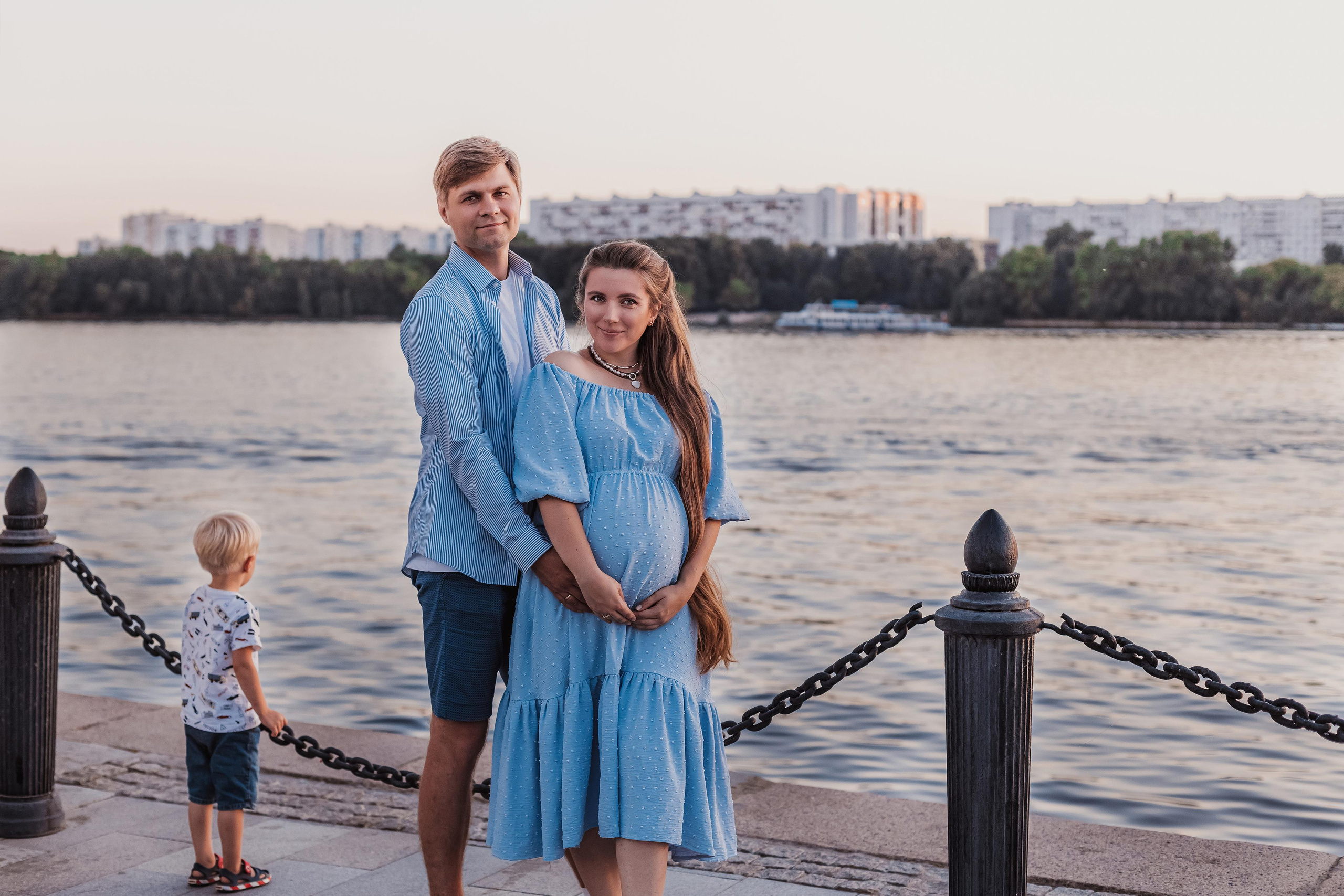 На закате в порту. Мариам Багдасарян